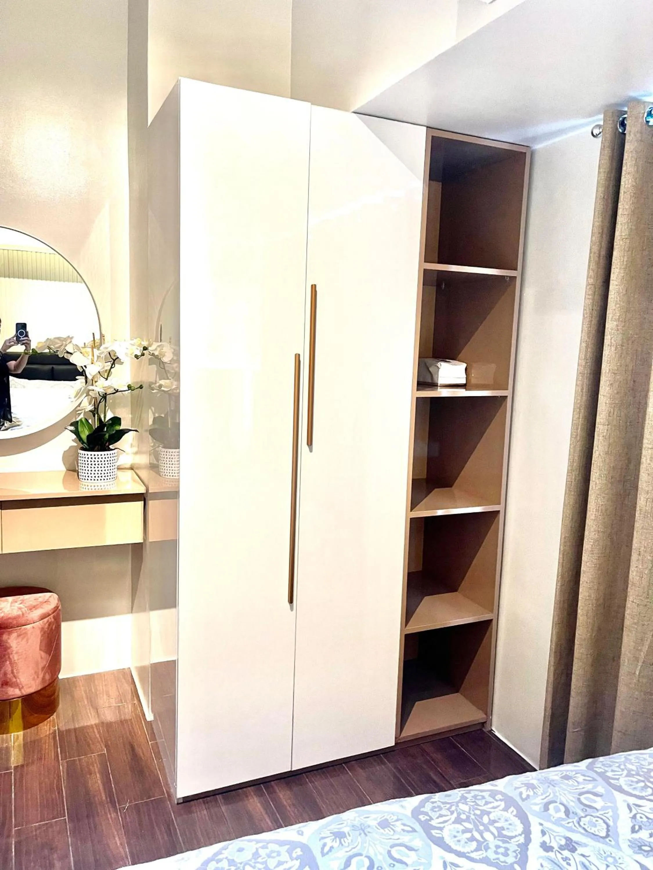wardrobe, Bed in E & T Homecations 2 Bedroom Apartment at SMDC Air Residences