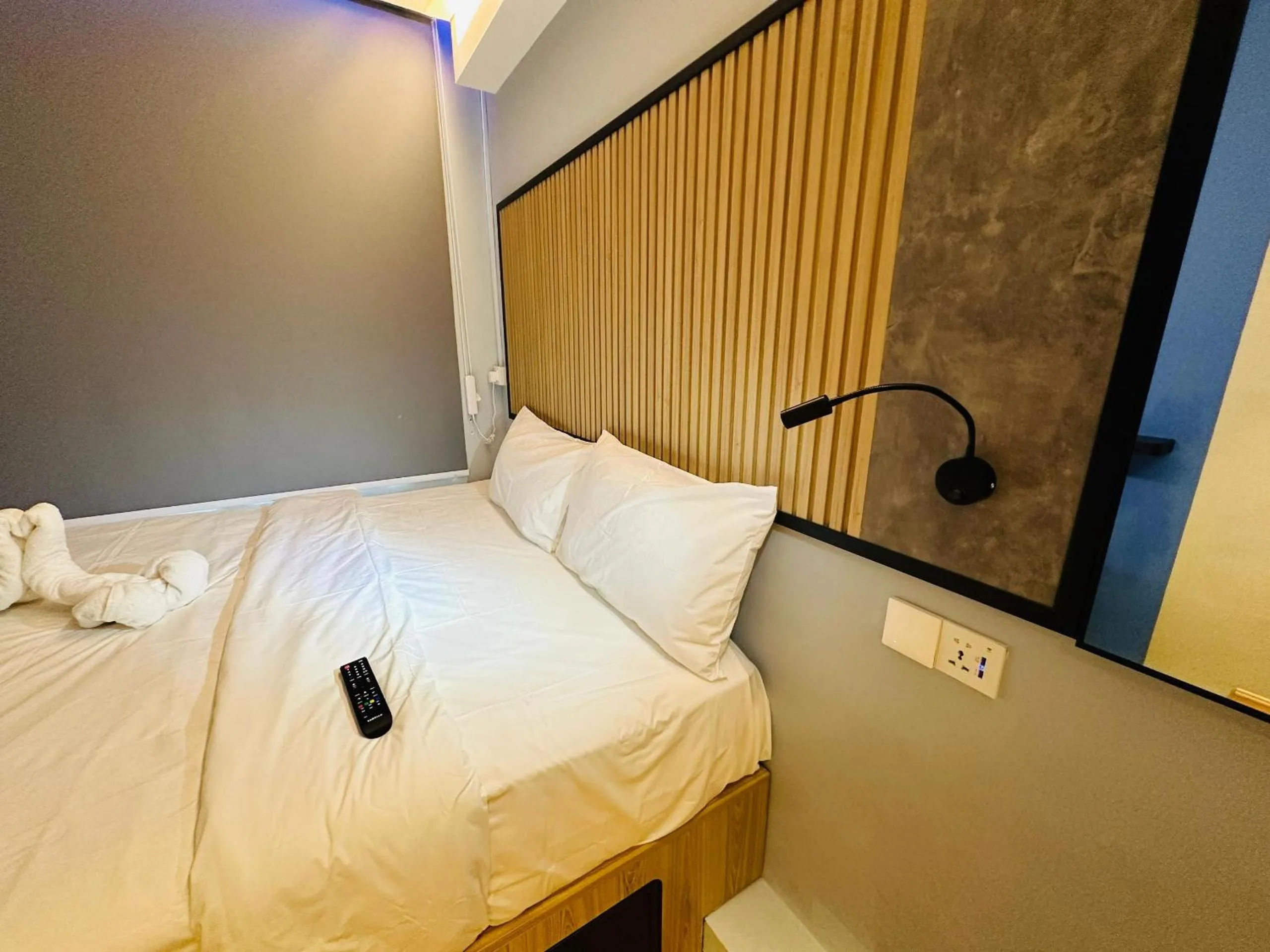 Bed in Blue Lagoon At Bandar Sunway