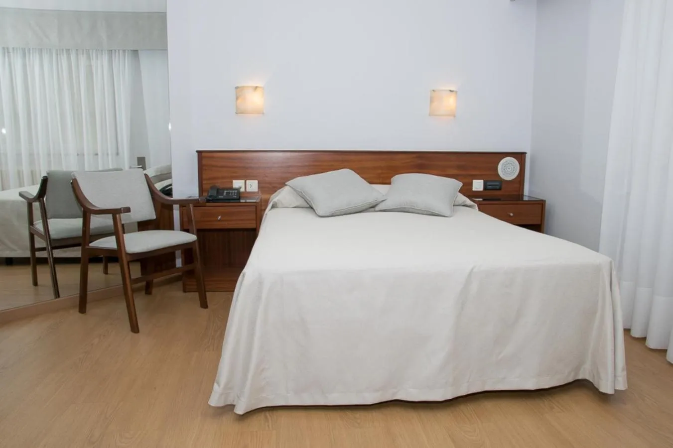 Bedroom, Bed in Hotel Brisa