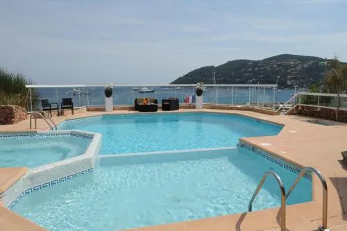 Riviera Beach Hotel