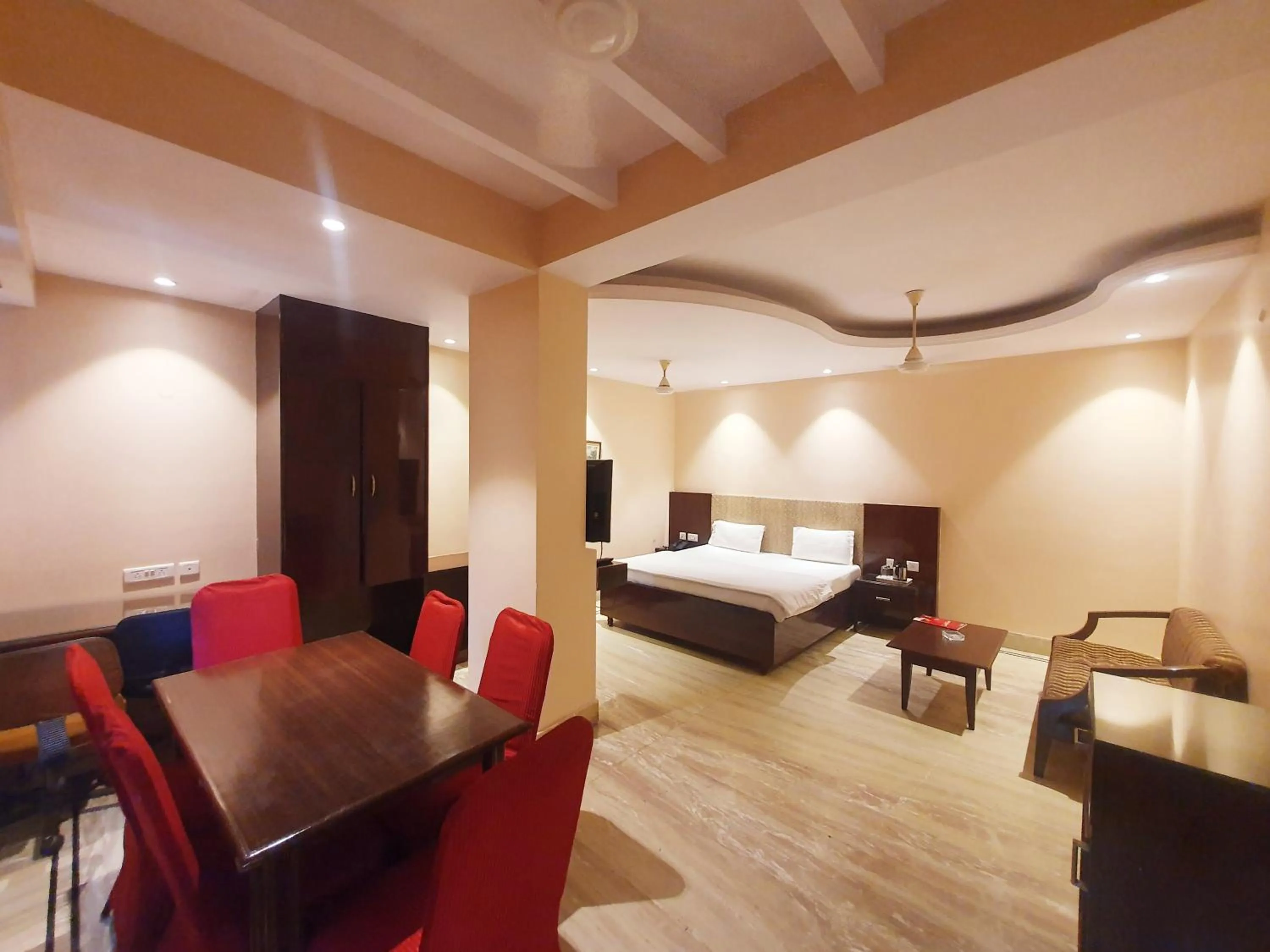 Photo of the whole room, Bed in Hotel Shrinath Palace