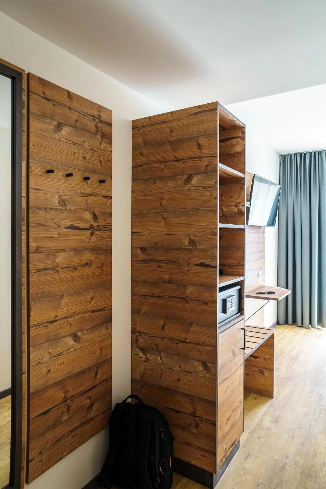 TV and multimedia in SEKRA Stadthotel