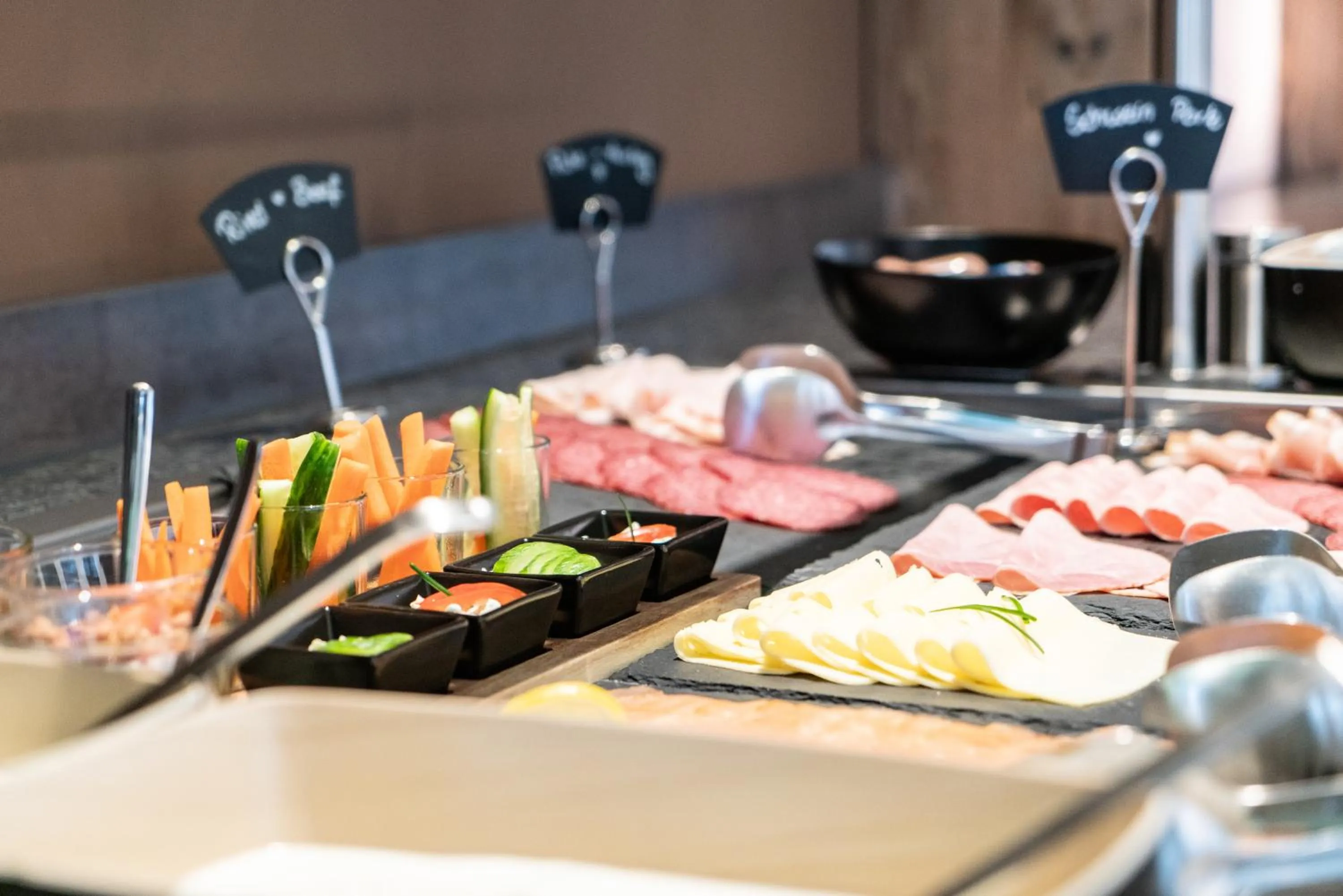 Restaurant/places to eat in SEKRA Stadthotel