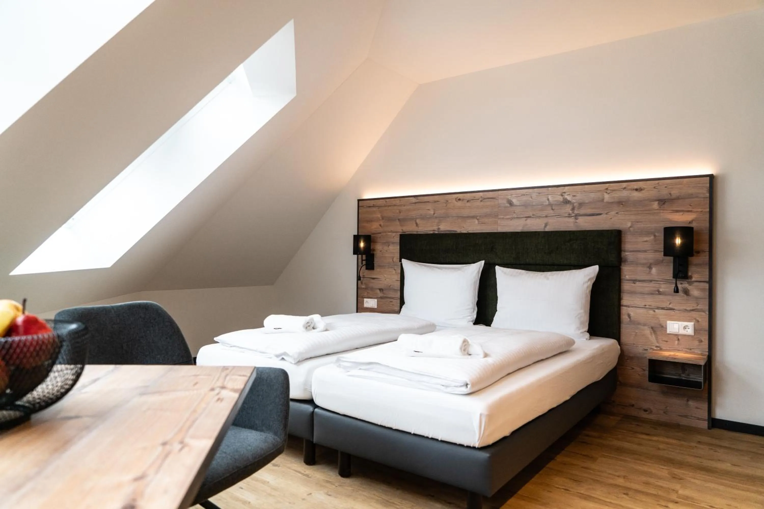 Bed in SEKRA Stadthotel