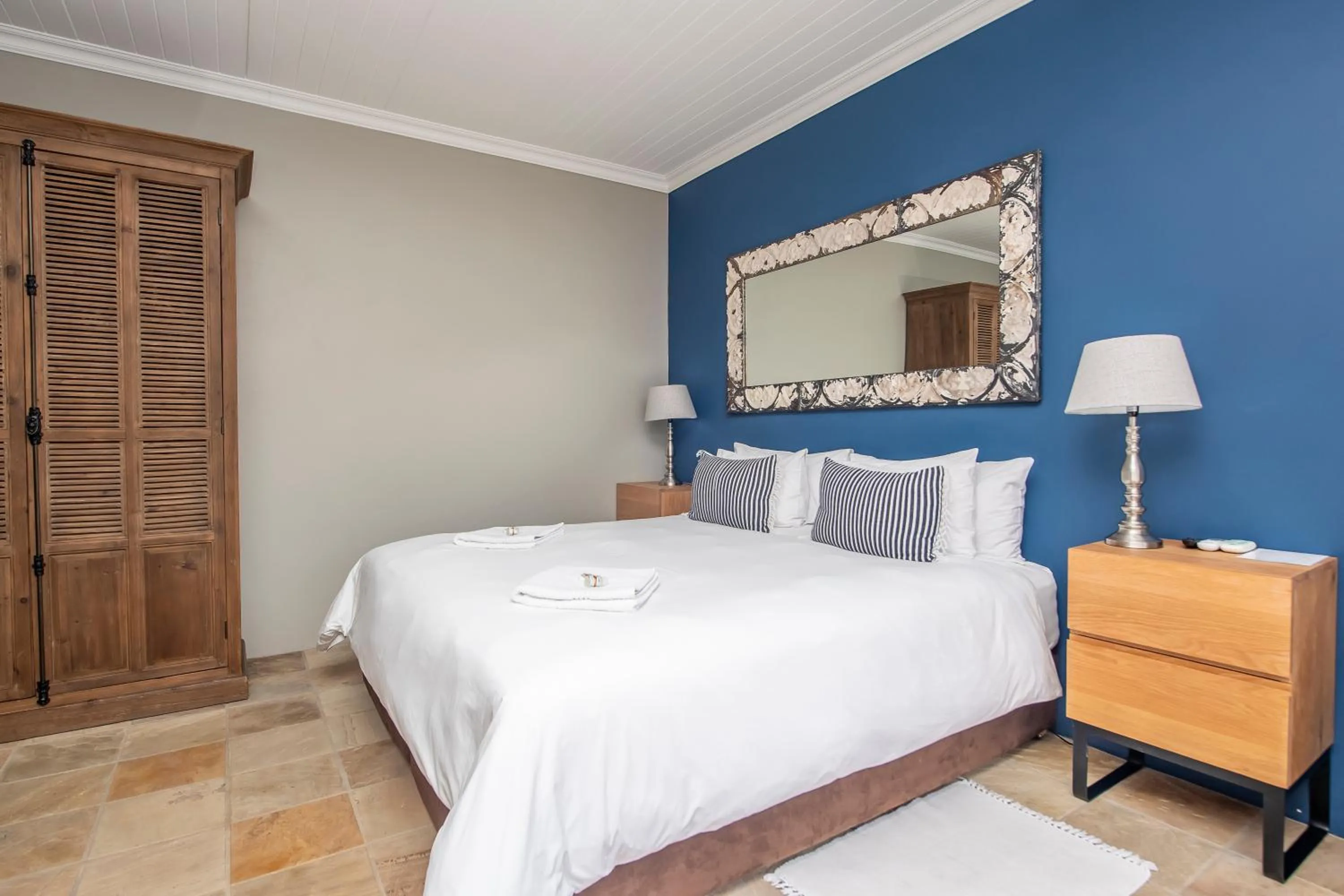 Bedroom, Bed in Excellent Guest House