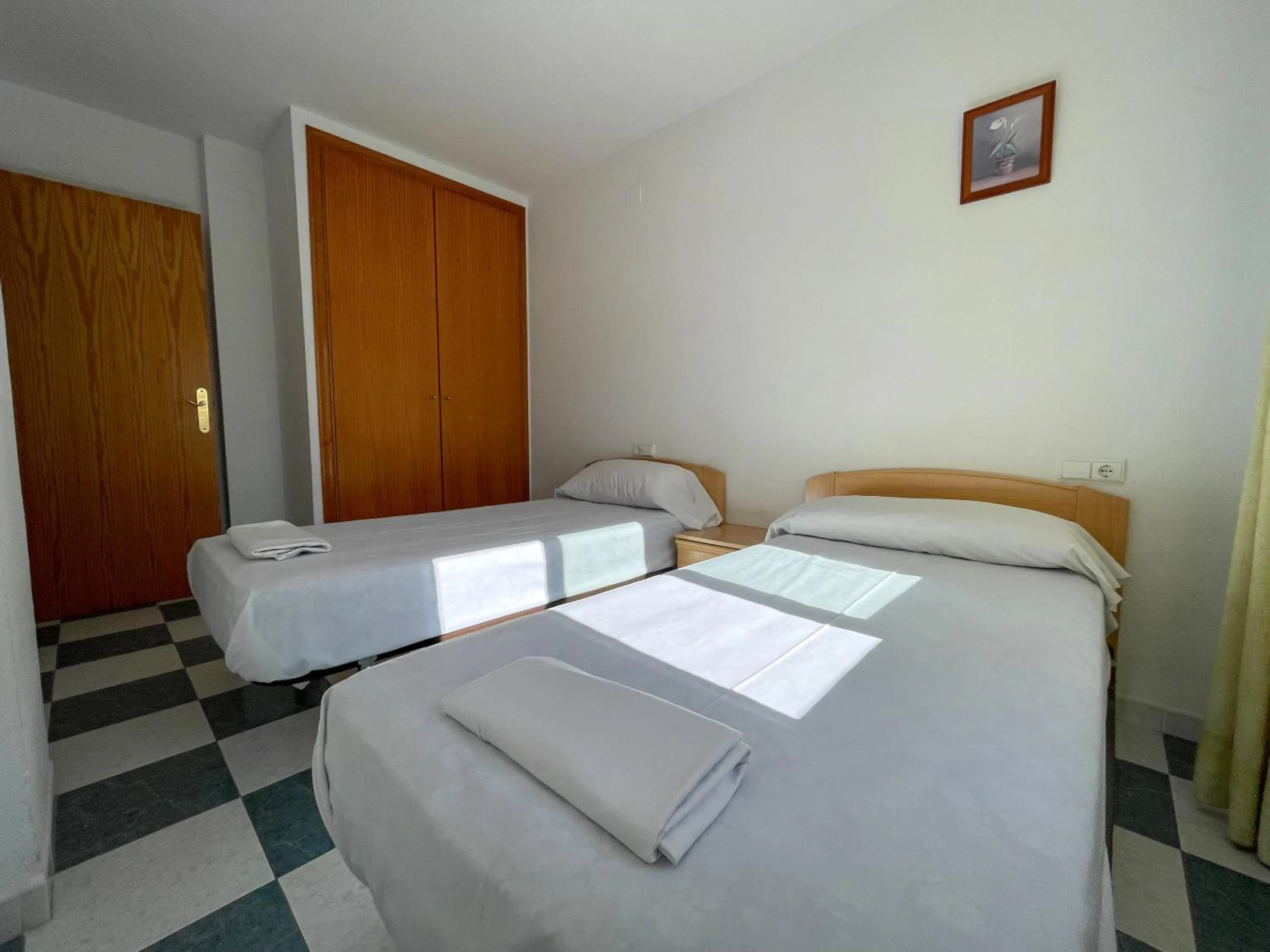 Bedroom, Bed in Apartamentos Bonaire 3000