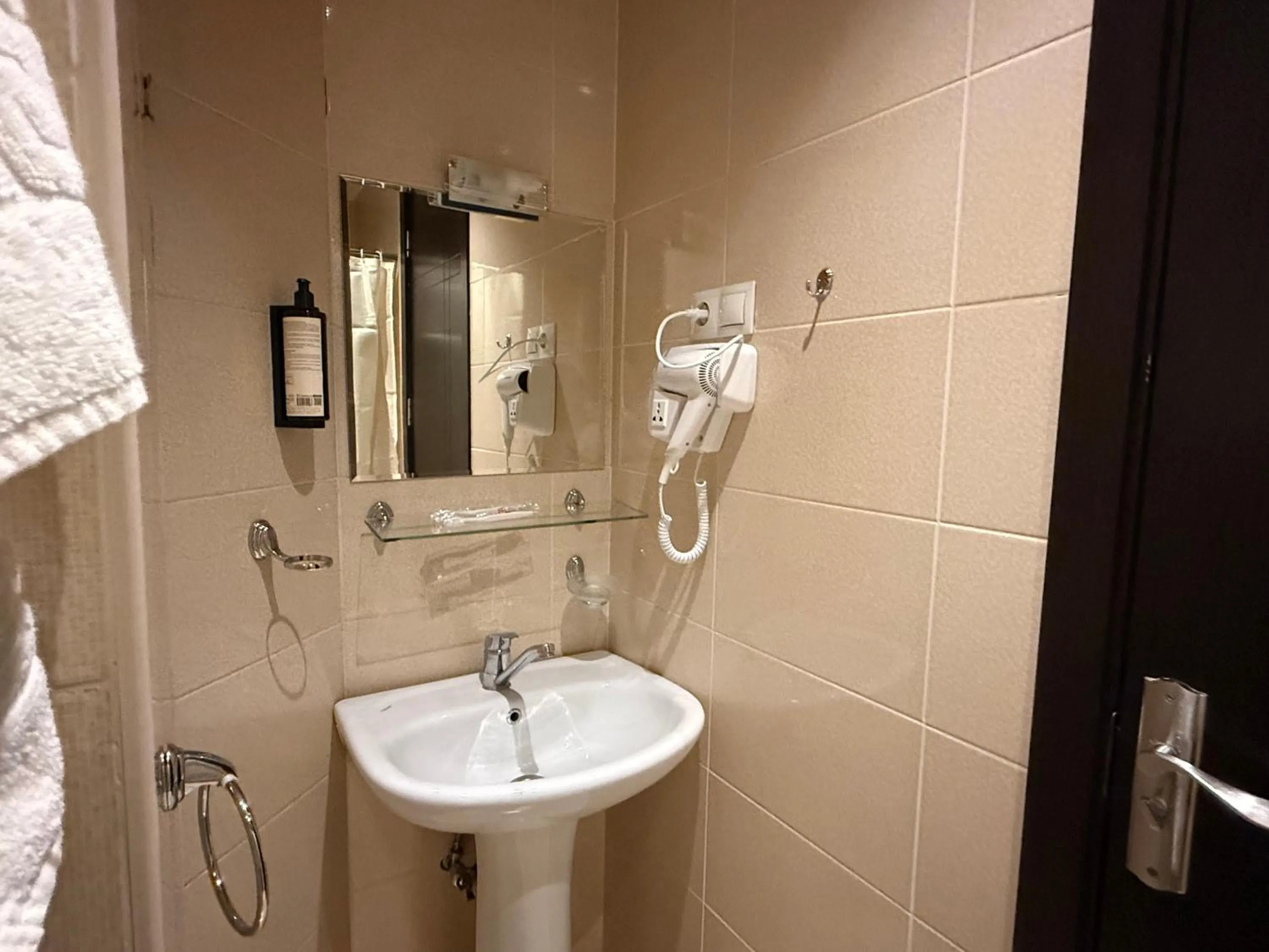 Bathroom in Liva Hotel