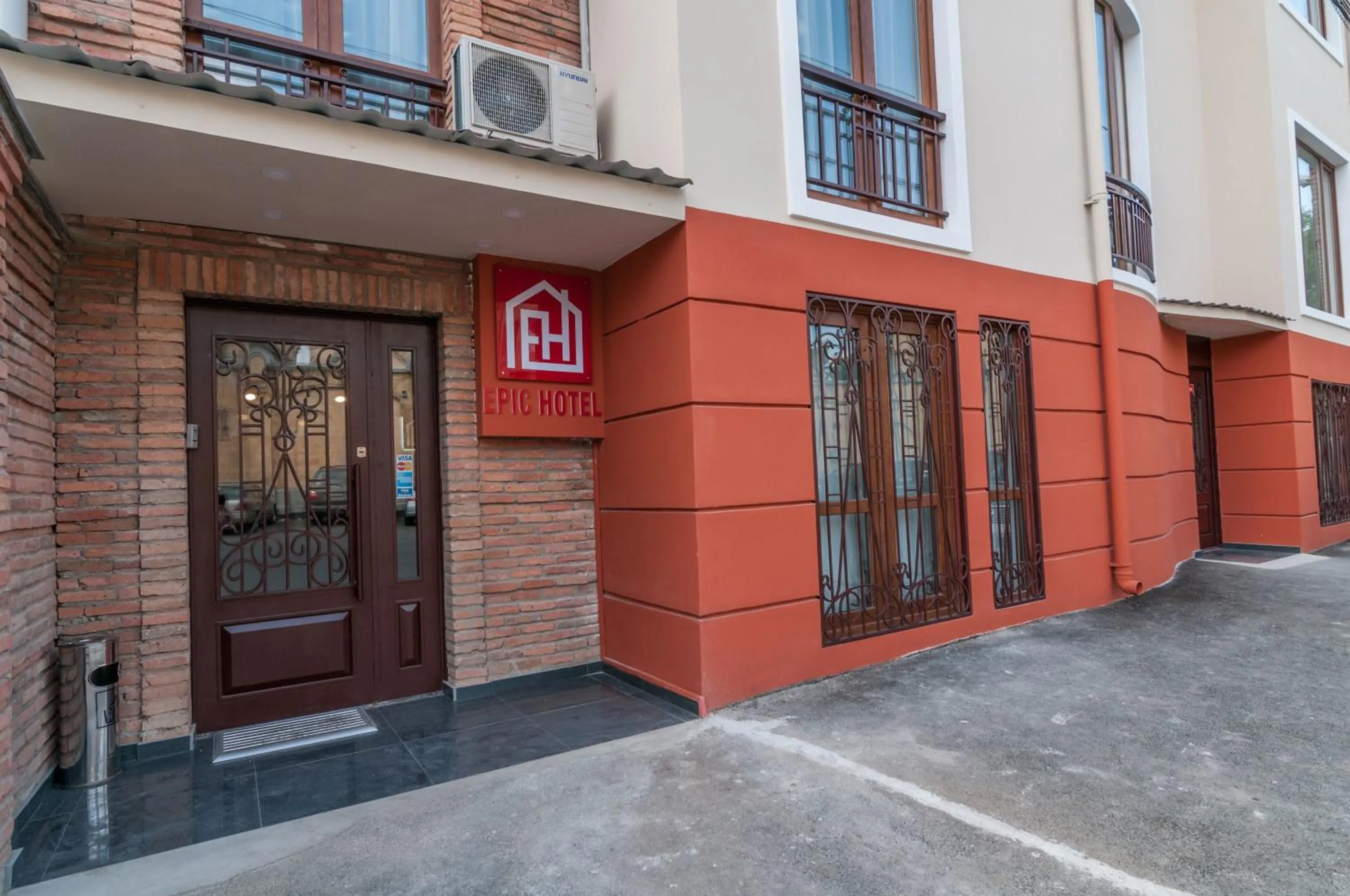 Facade/entrance in Liva Hotel