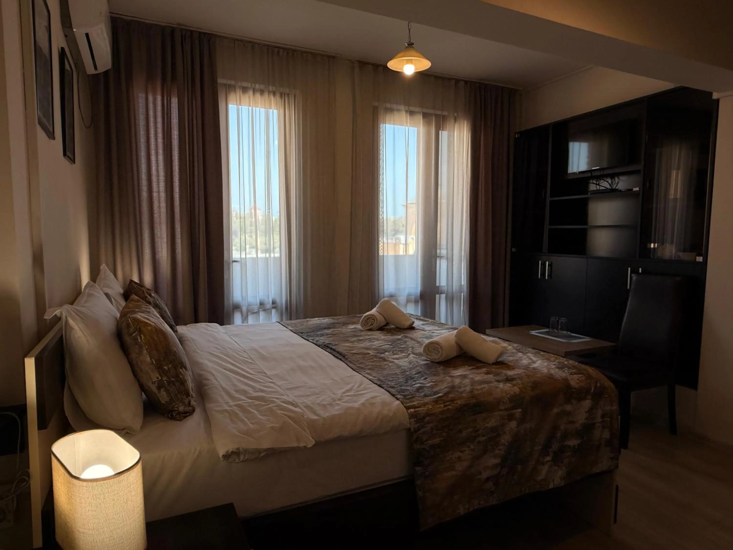 Photo of the whole room, Bed in Liva Hotel