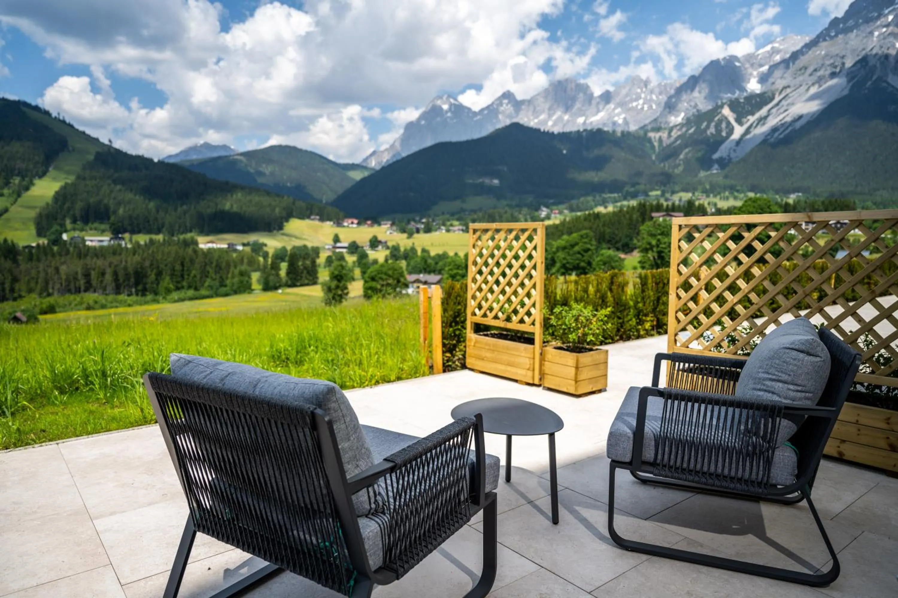 Balcony/Terrace in Alpin Residenz Dachsteinperle