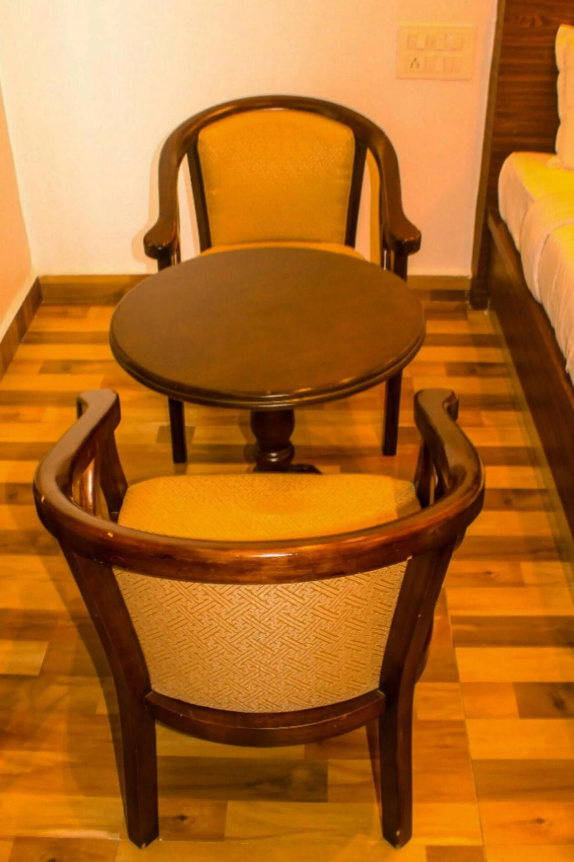 Seating area in Hotel Peacock Pride