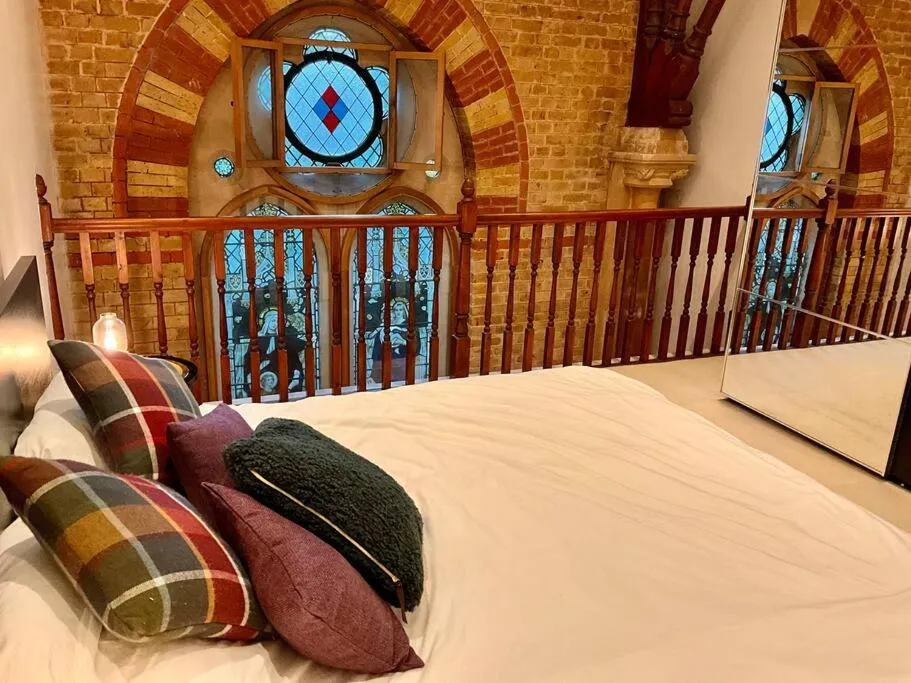 Bed in Magical Church Conversion in Watford