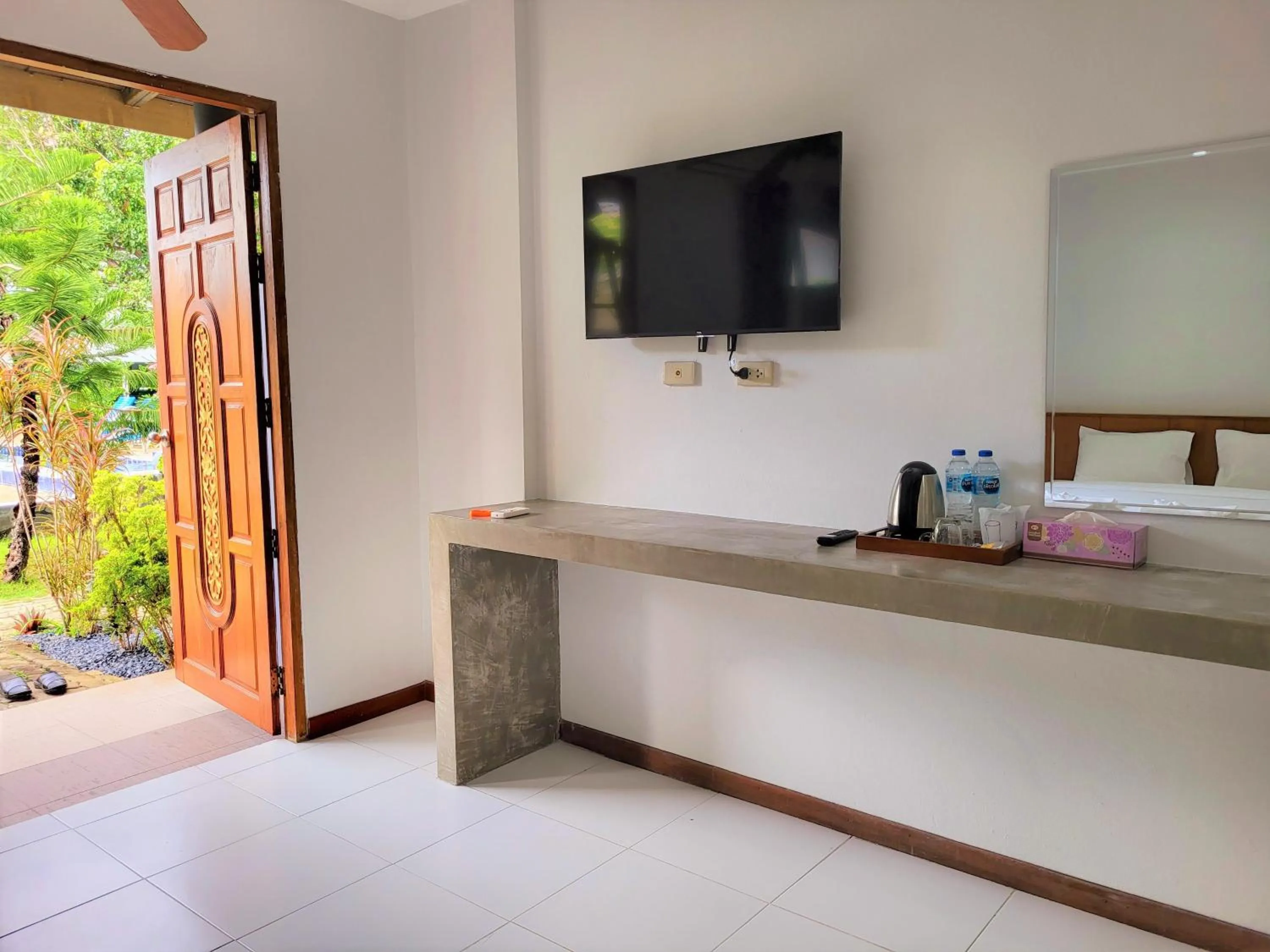 TV and multimedia, Bed in Blue Palm Kata Resort