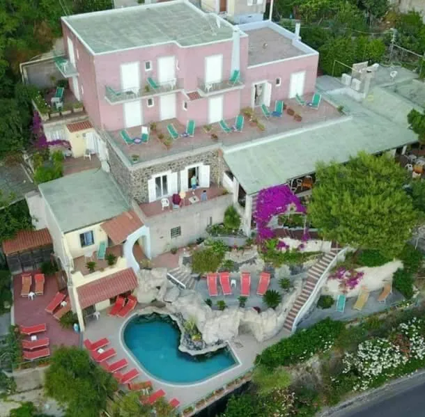 Property building in Hotel Villa al Mare