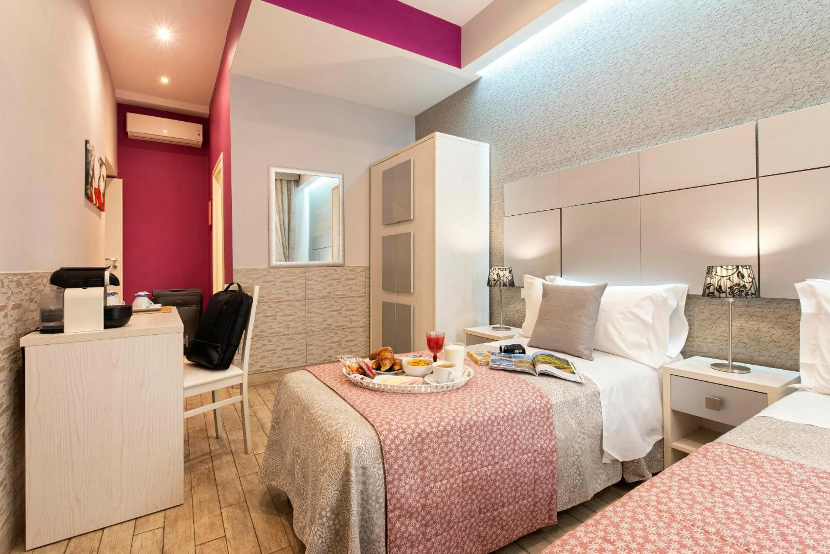 Photo of the whole room, Bed in Five Rooms Rome Guesthouse