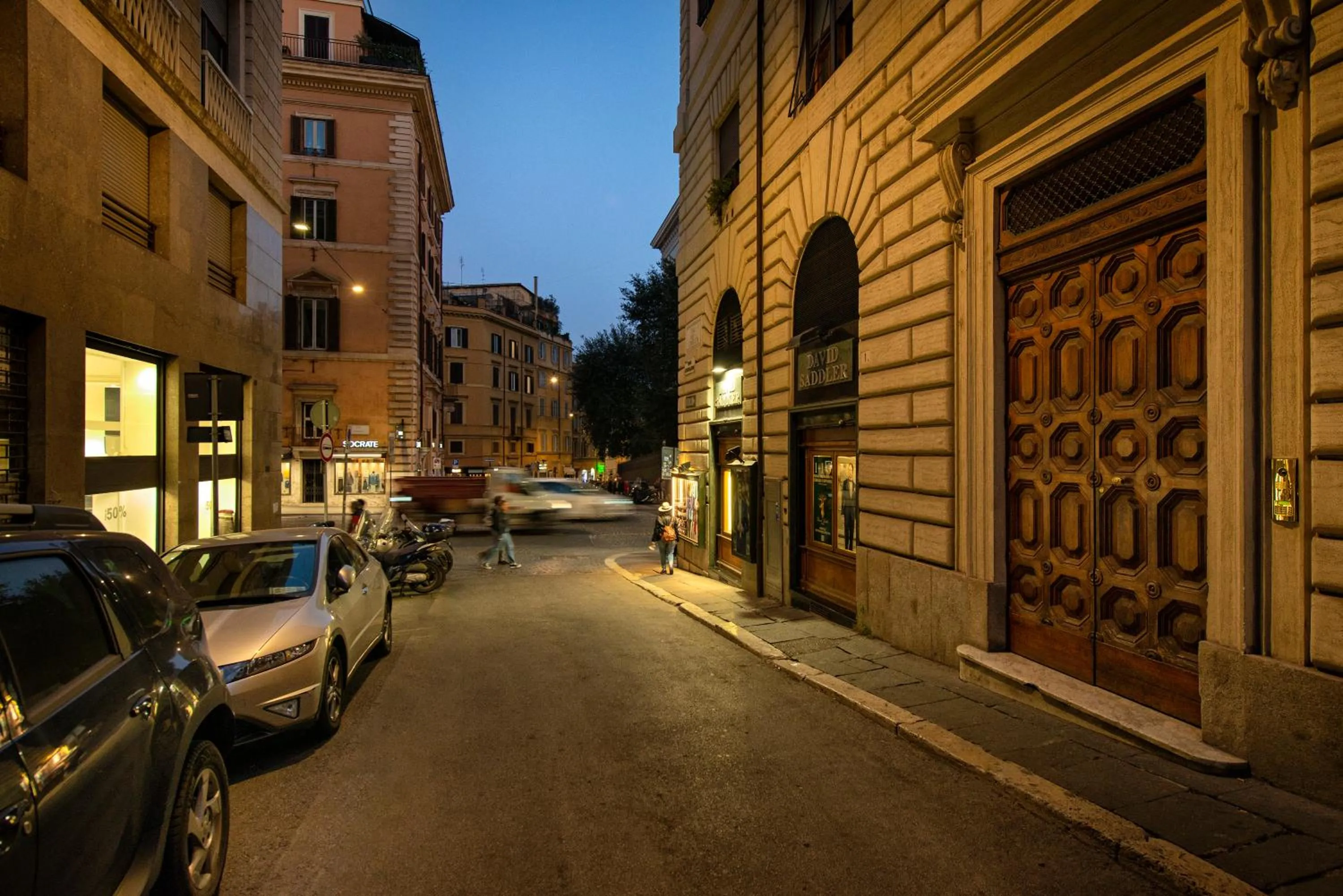 Property building in Five Rooms Rome Guesthouse