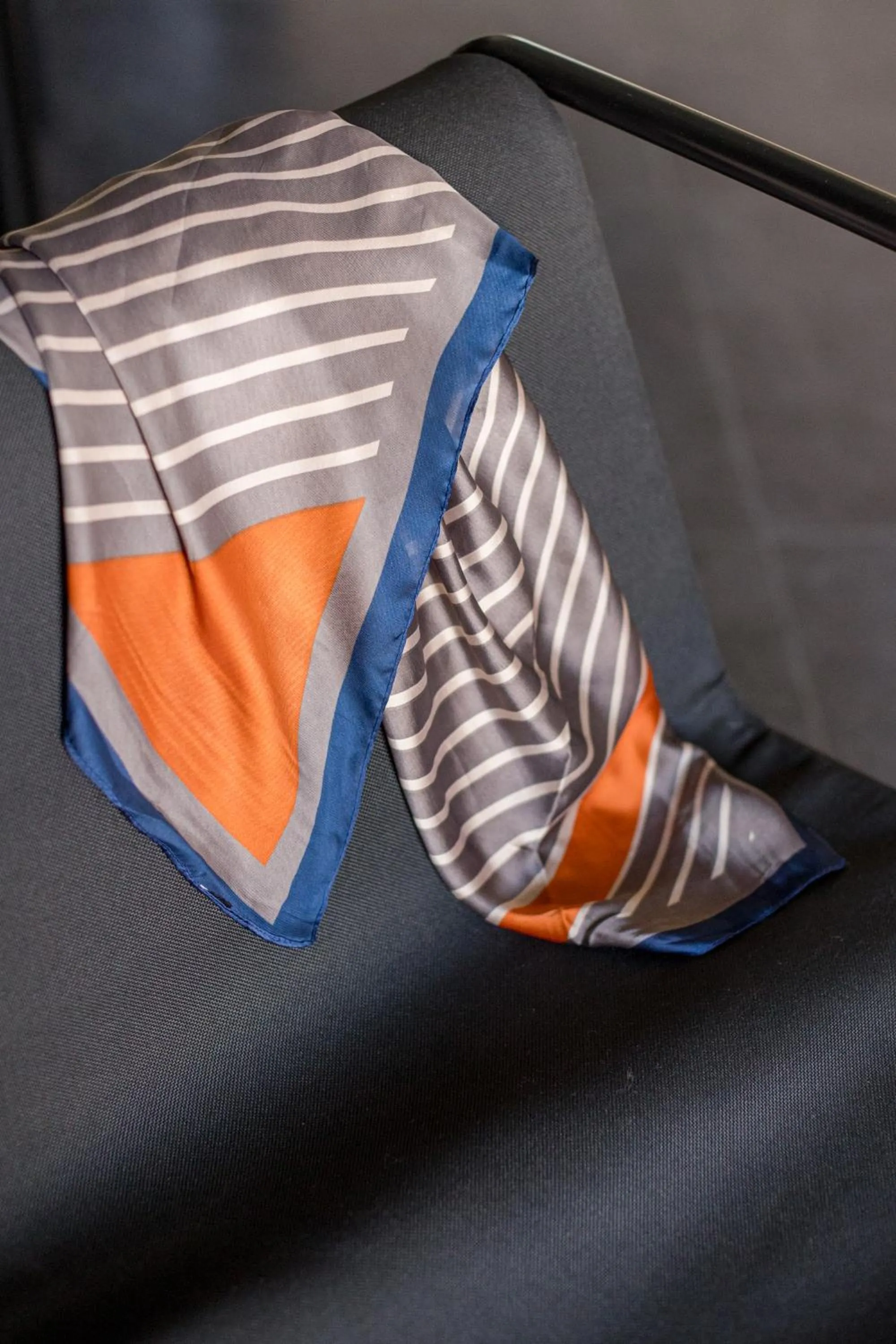 Seating area in THE URBANIST •inner city residences•