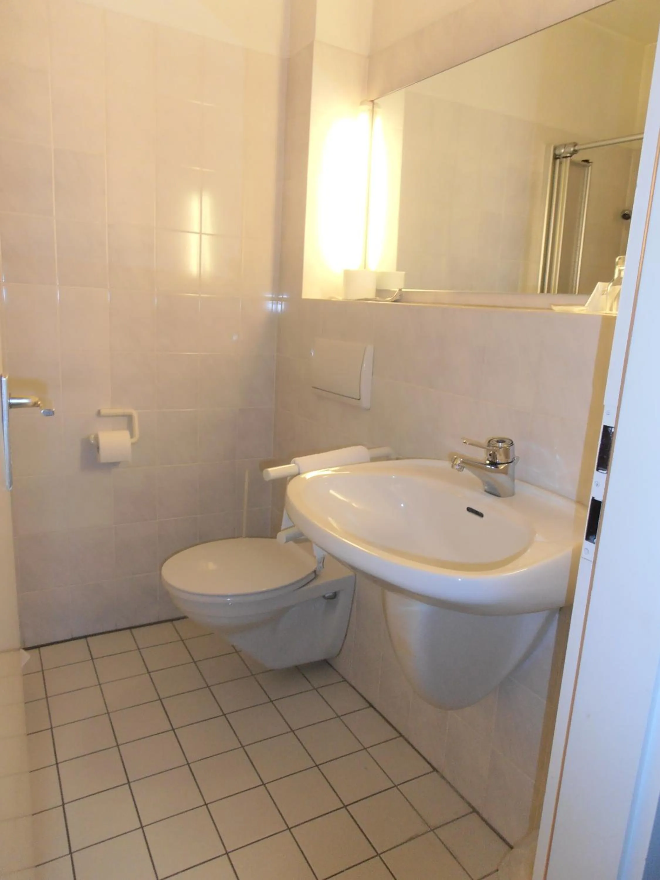 Bathroom in Hotel am Deister