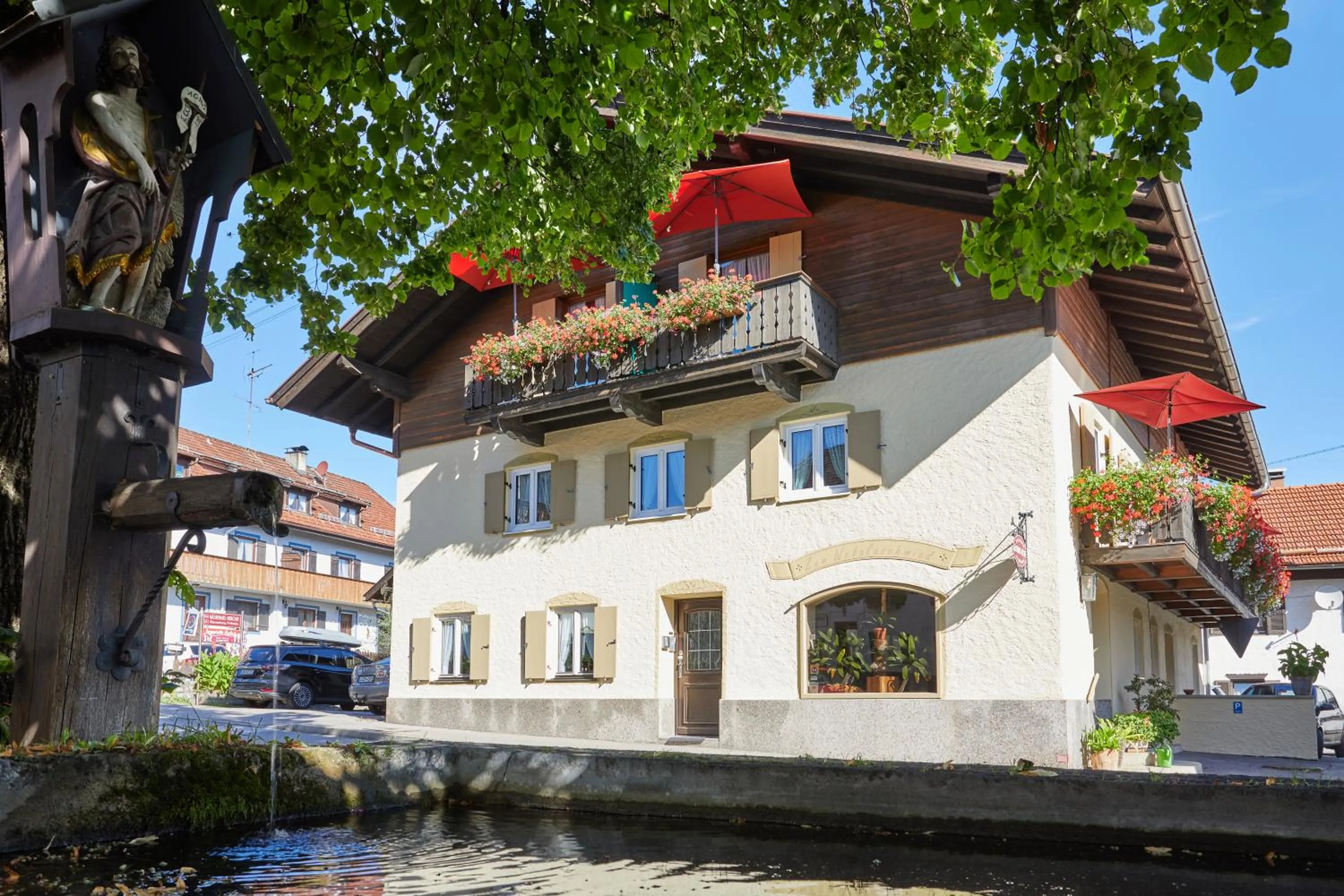 Property building in Alpen Gästehaus