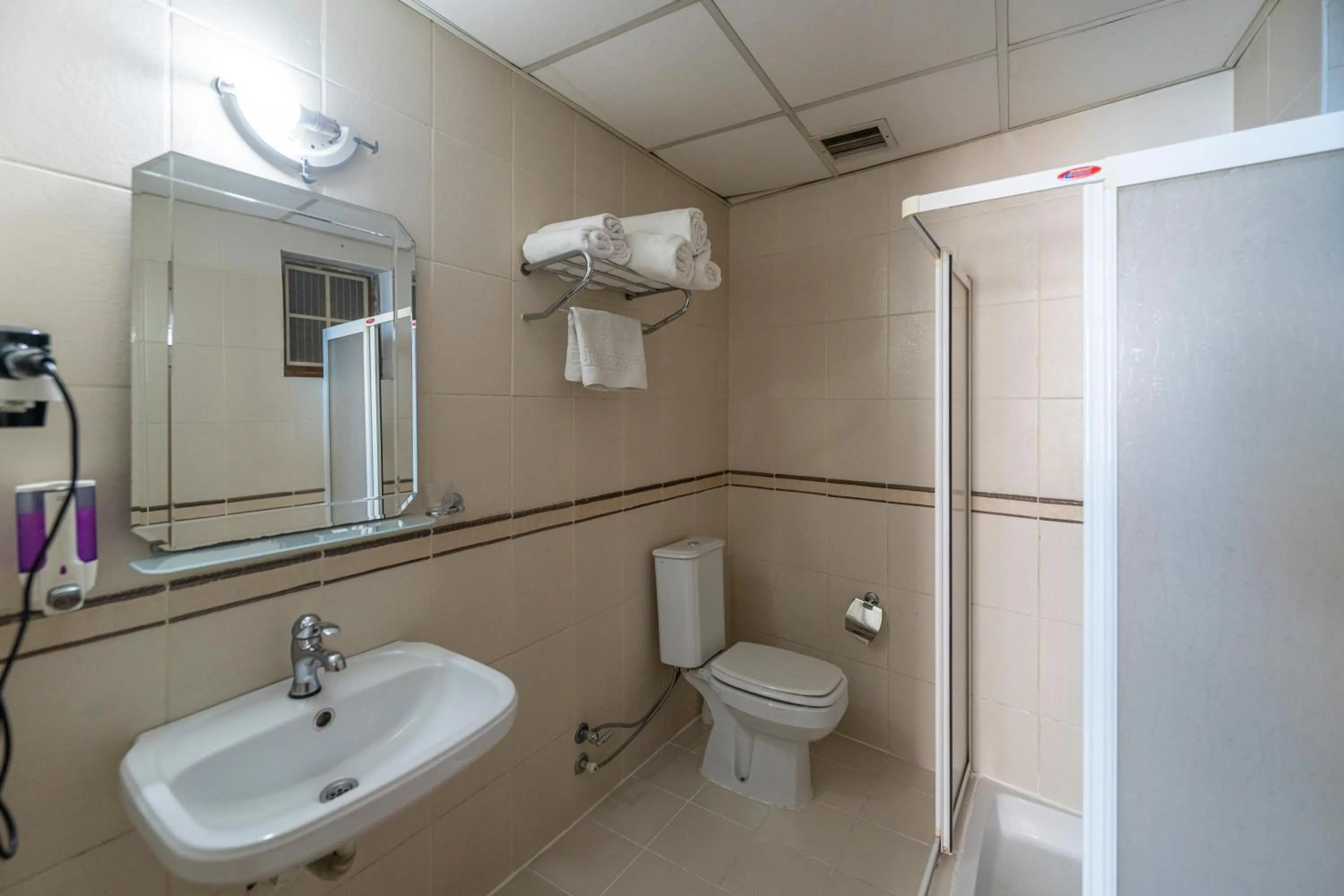 Bathroom in Şehir Hotel