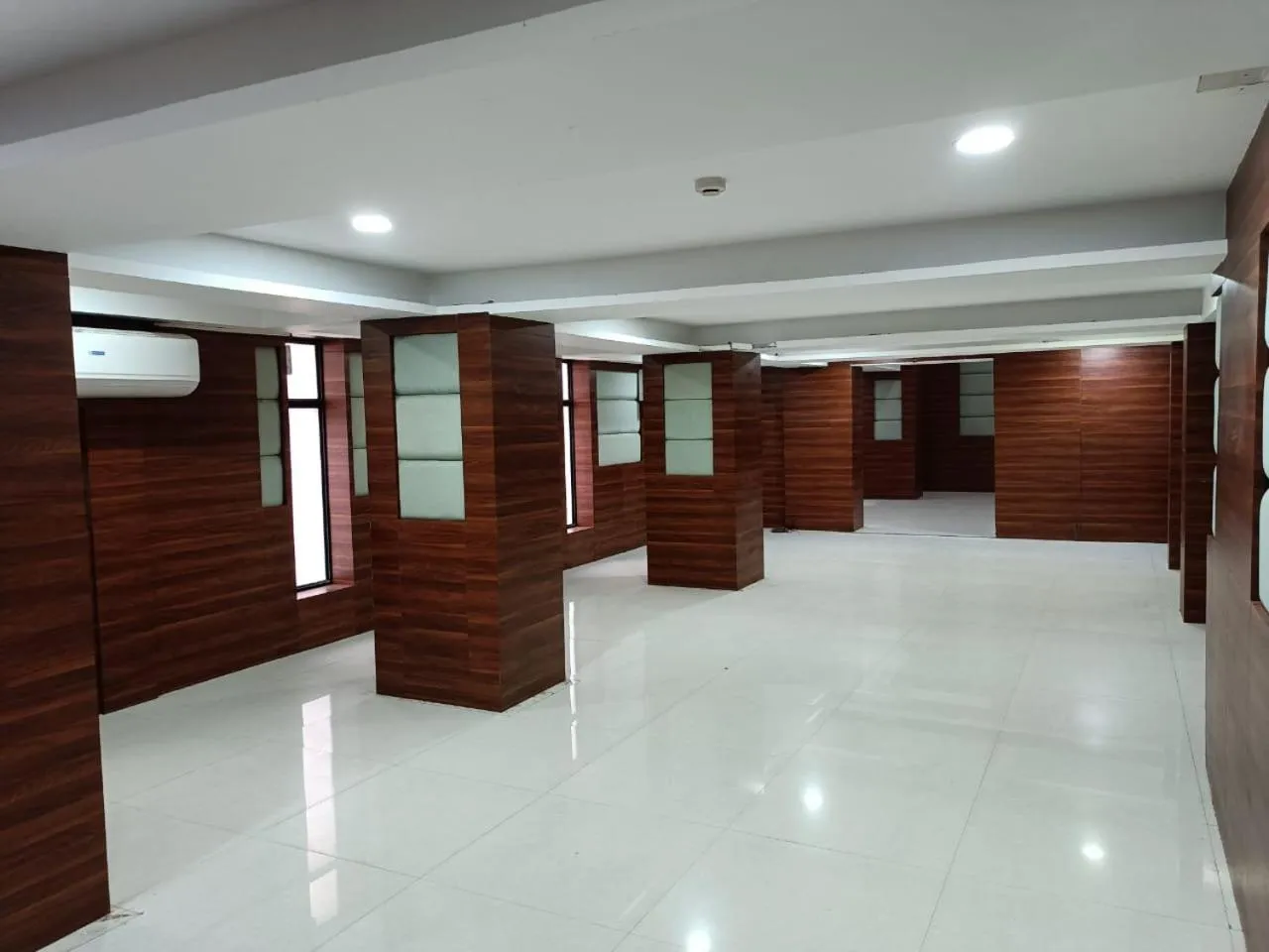 Lobby or reception in Hotel Autumn Crocus