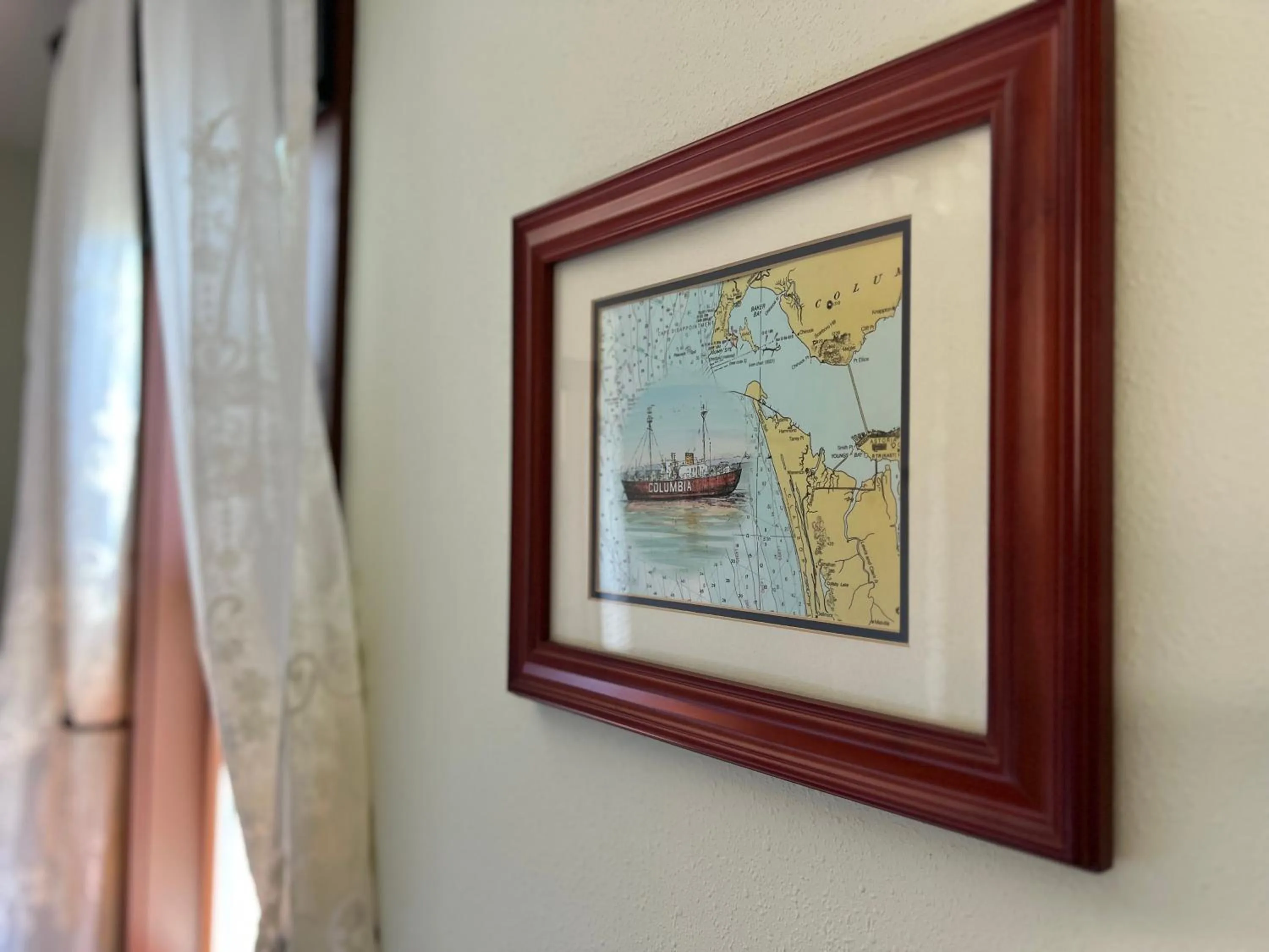 Decorative detail in The Pearl Inn Bed and Breakfast