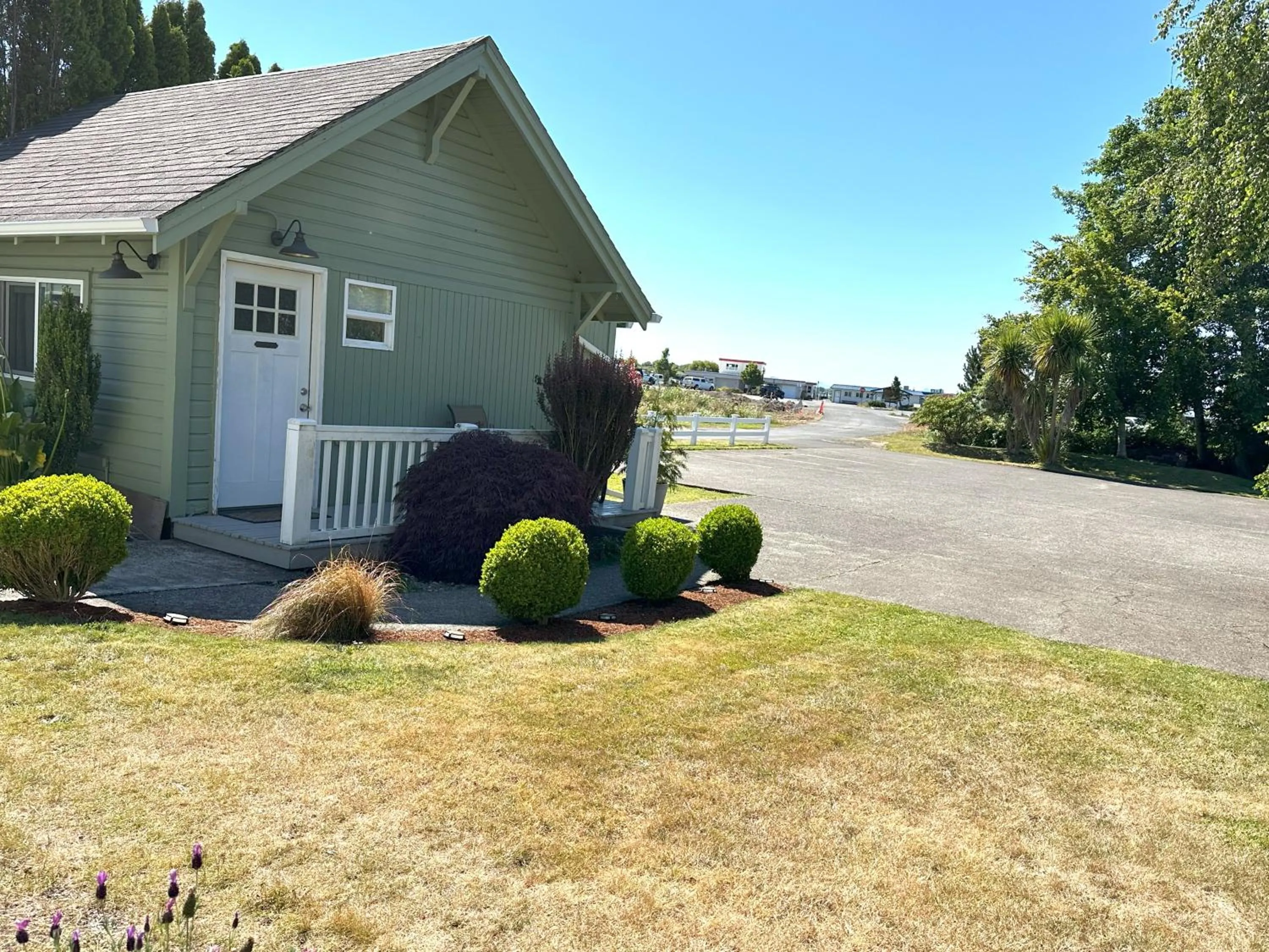 The Pearl Inn Bed and Breakfast