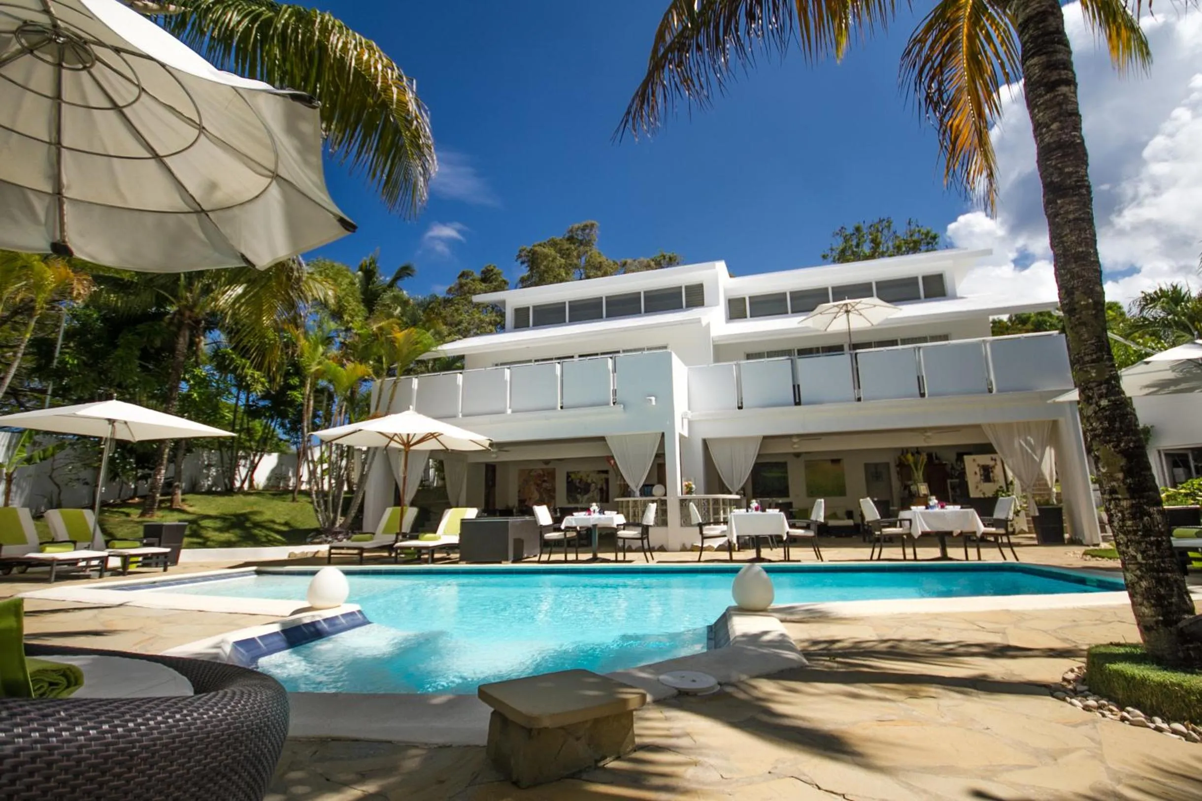 Property building in Casa Veintiuno