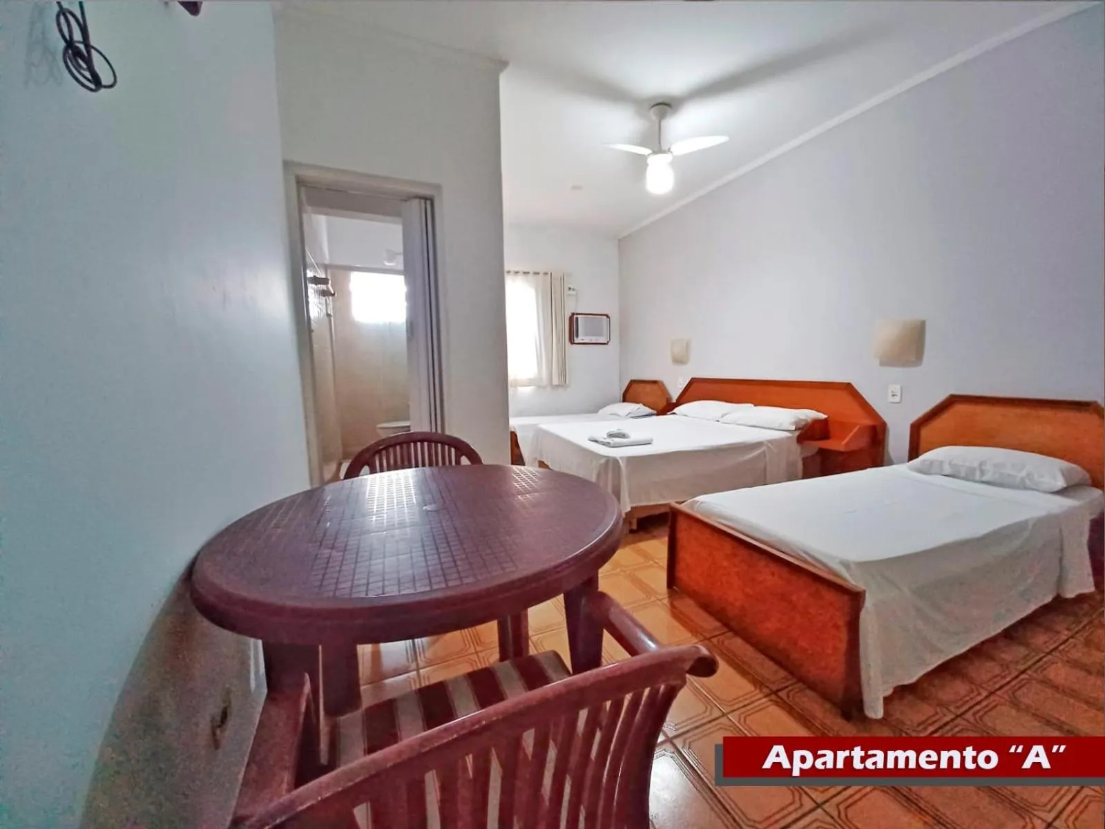 Photo of the whole room, Bed in Rial Hotel