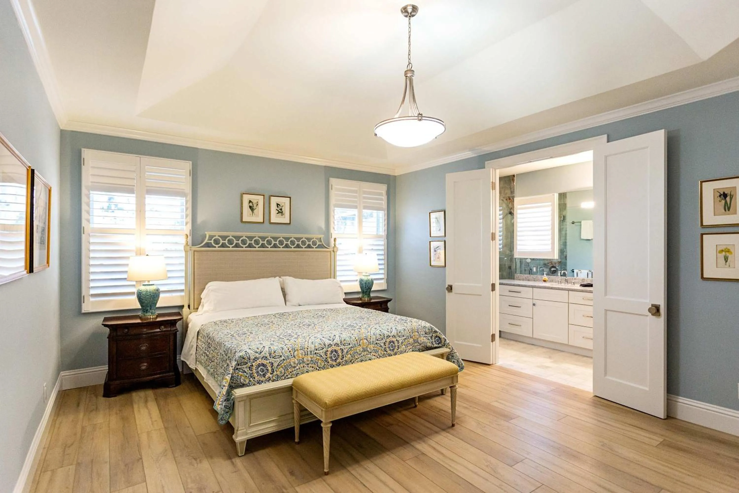 Bed in Tuscan Vacation Rental