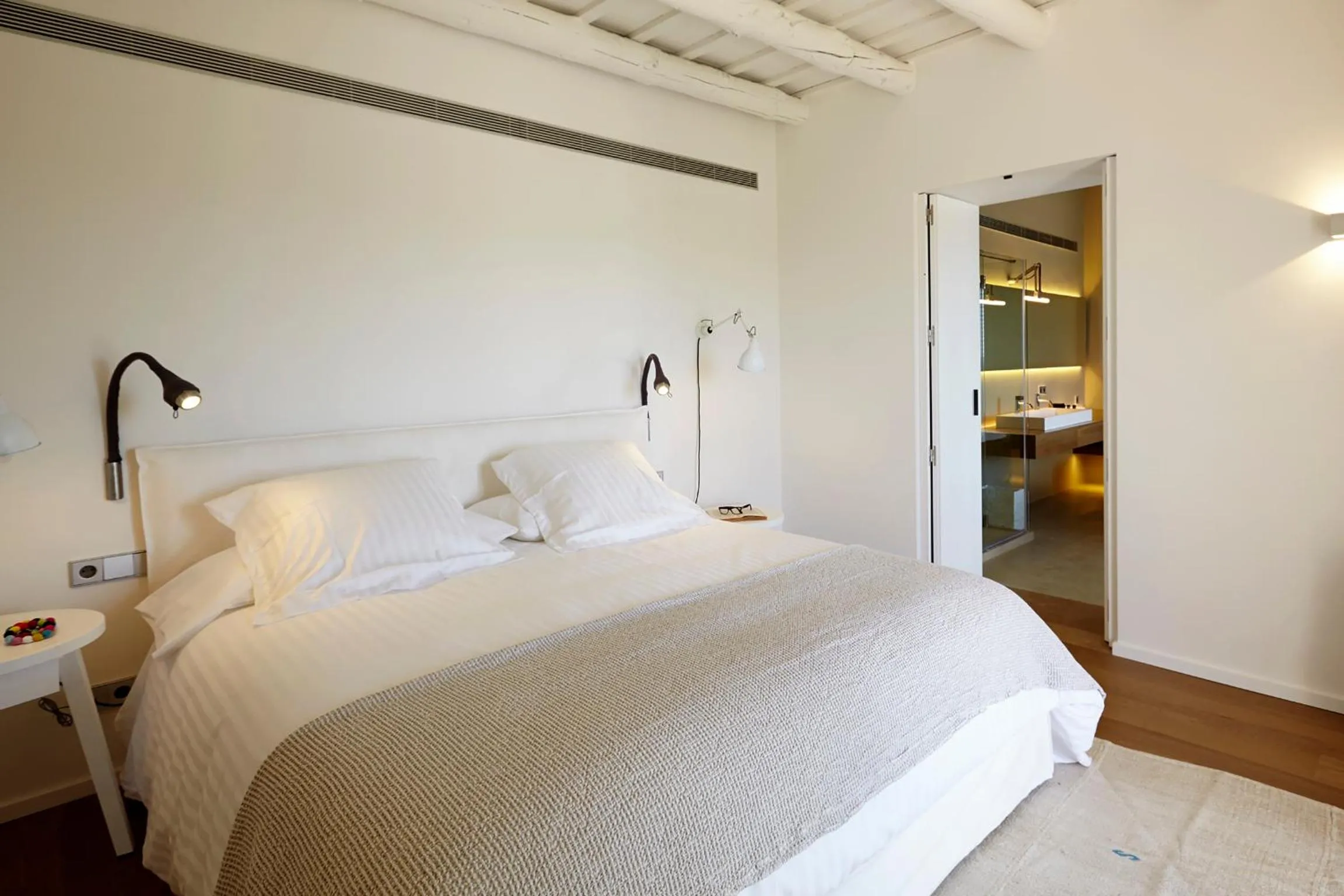 Bedroom, Bed in Hotel Mas Lazuli by Fimedhotels