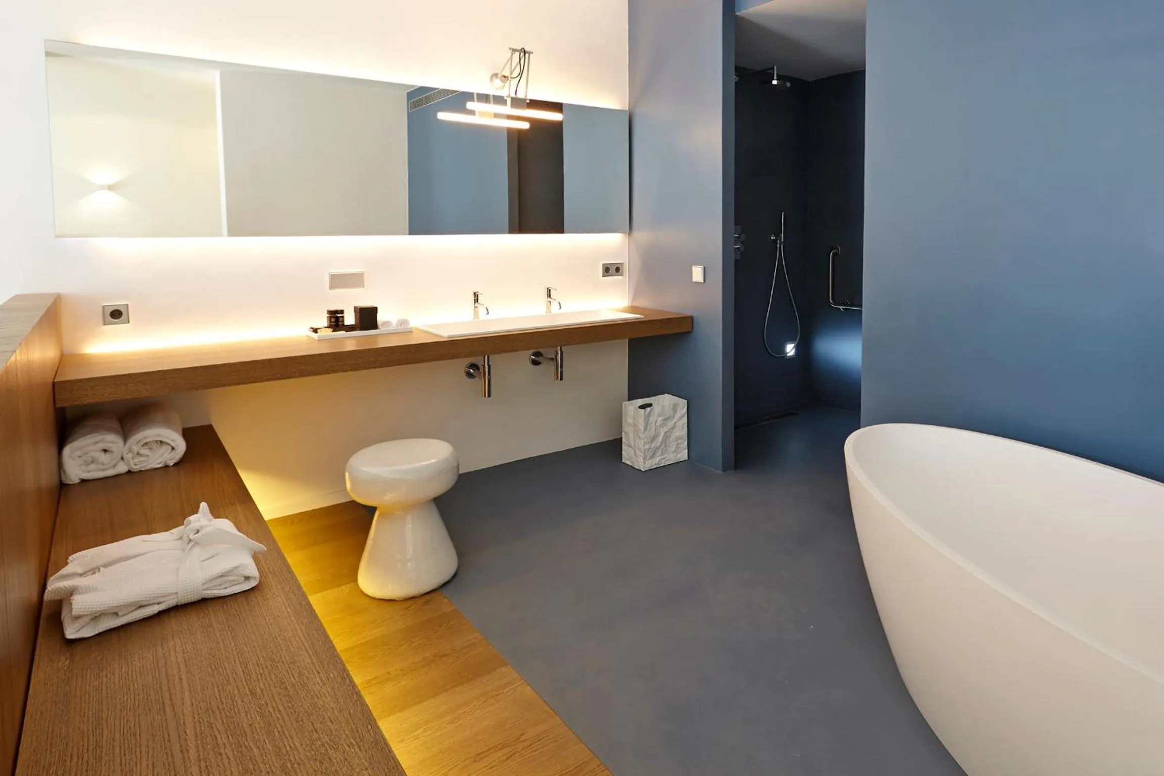 Bathroom in Hotel Mas Lazuli by Fimedhotels
