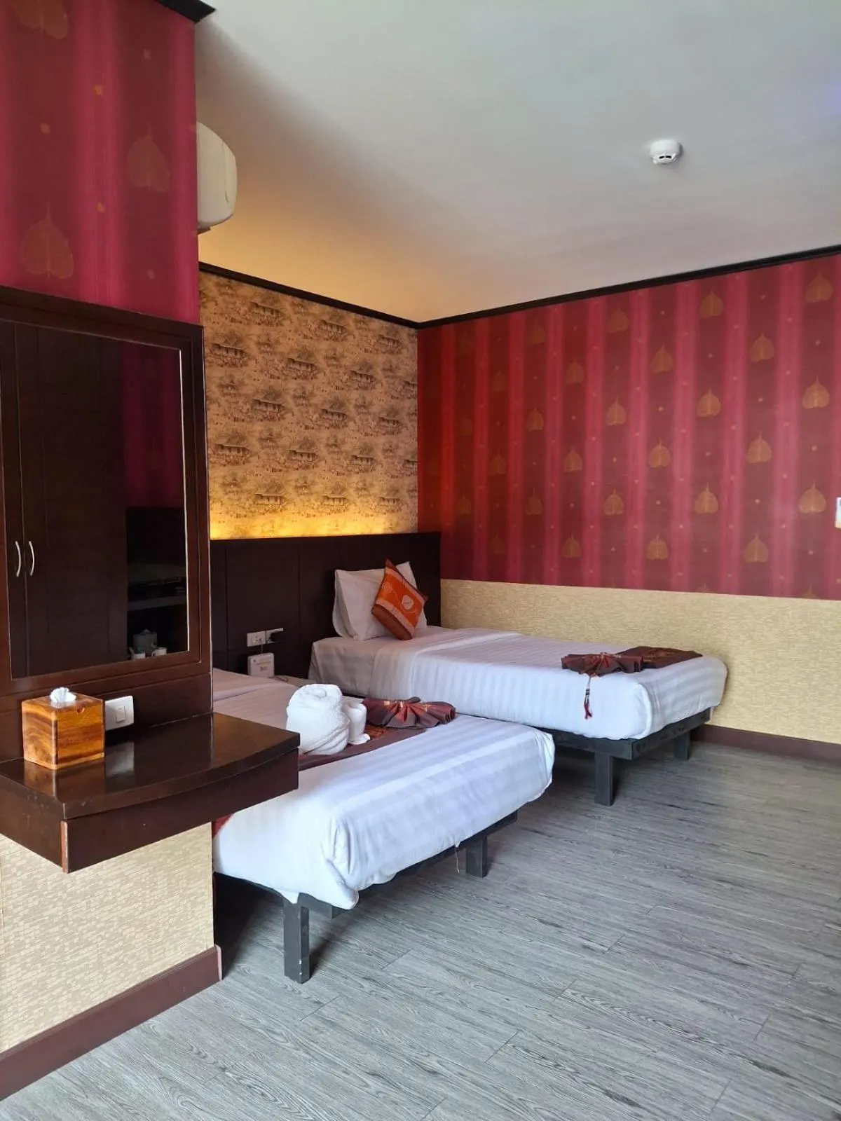 Bed in Sereneburi Patong Residence