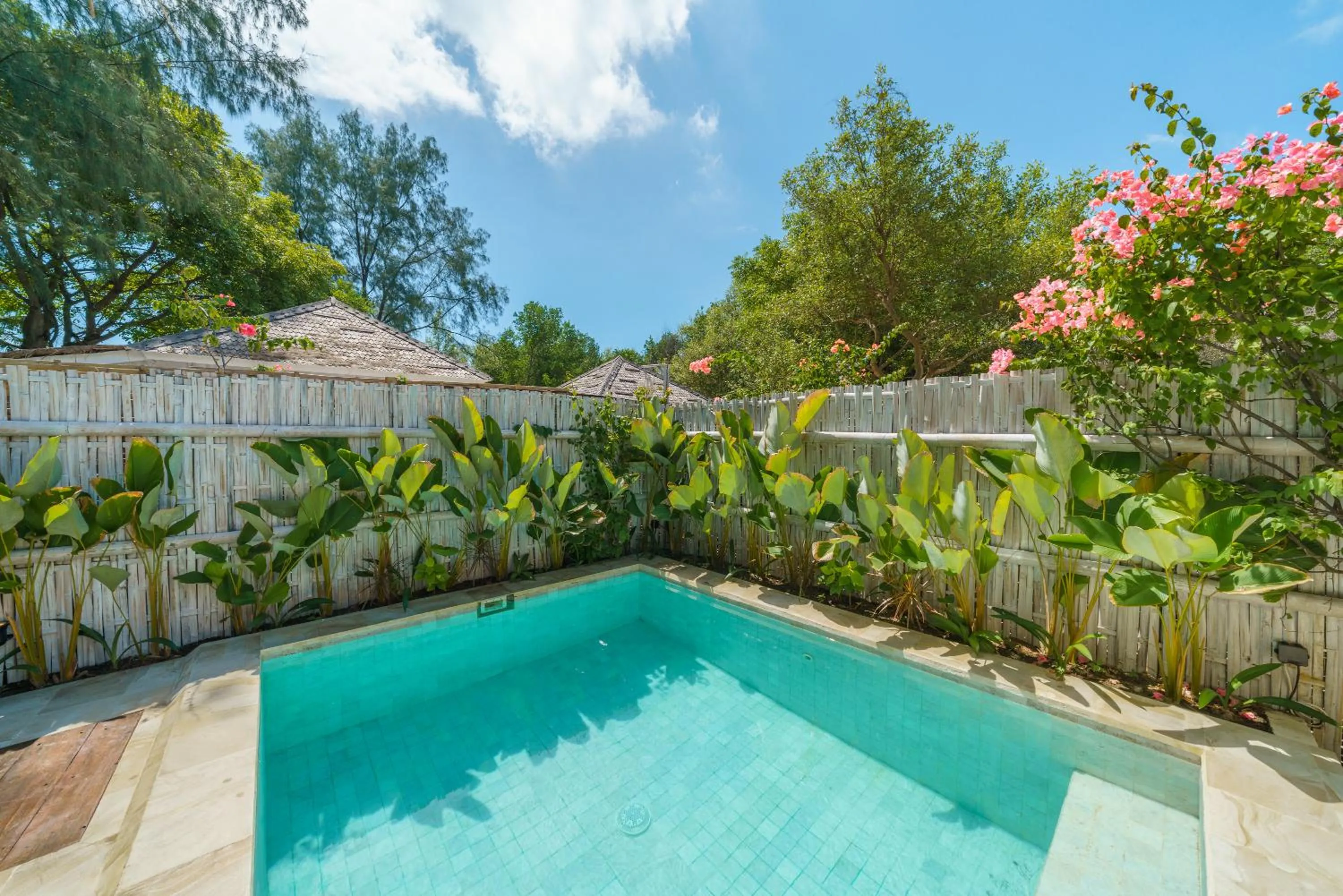 Swimming pool in Ora Villas Gili Meno