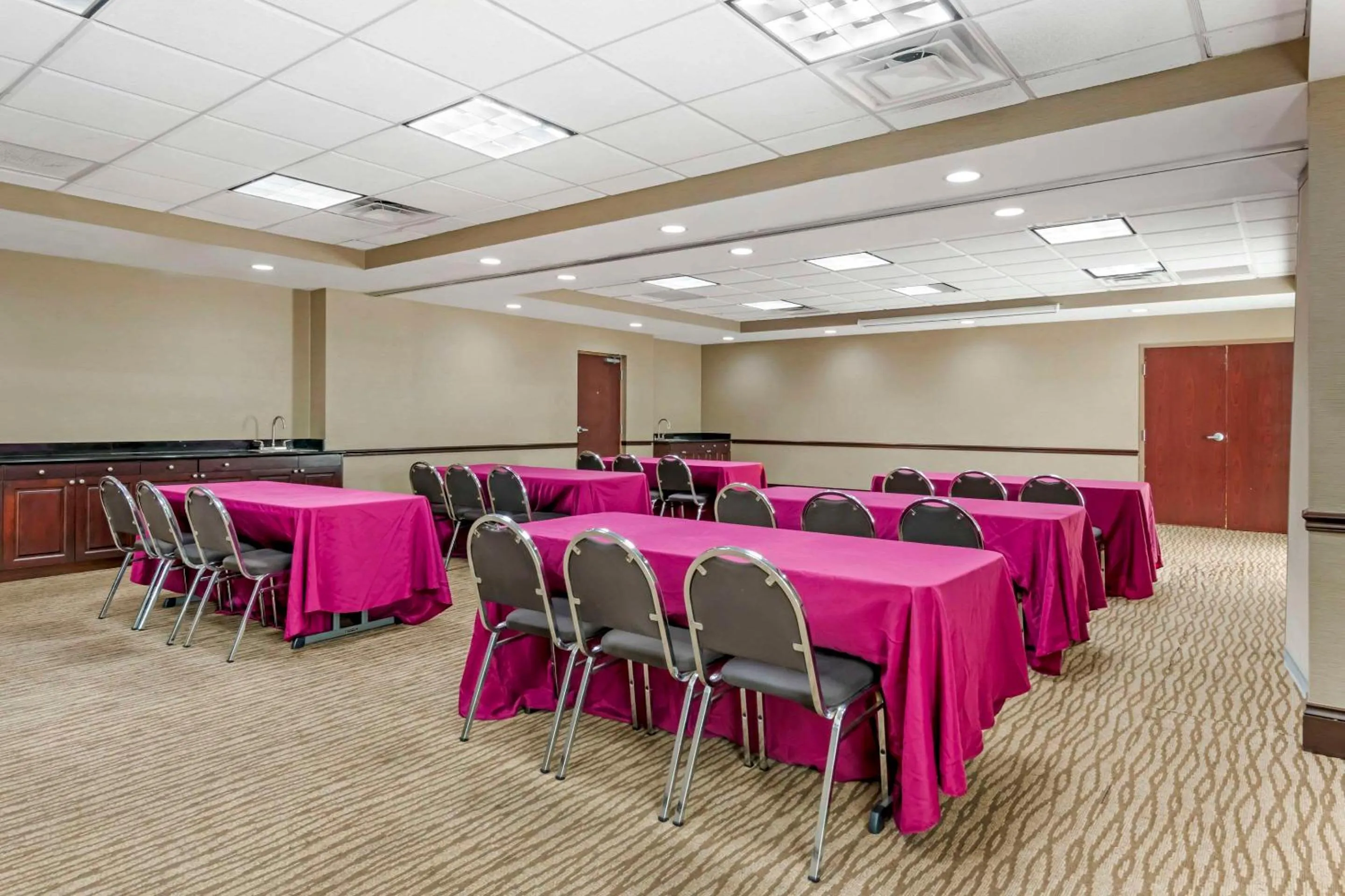 Meeting/conference room in Comfort Inn & Suites Tavares North