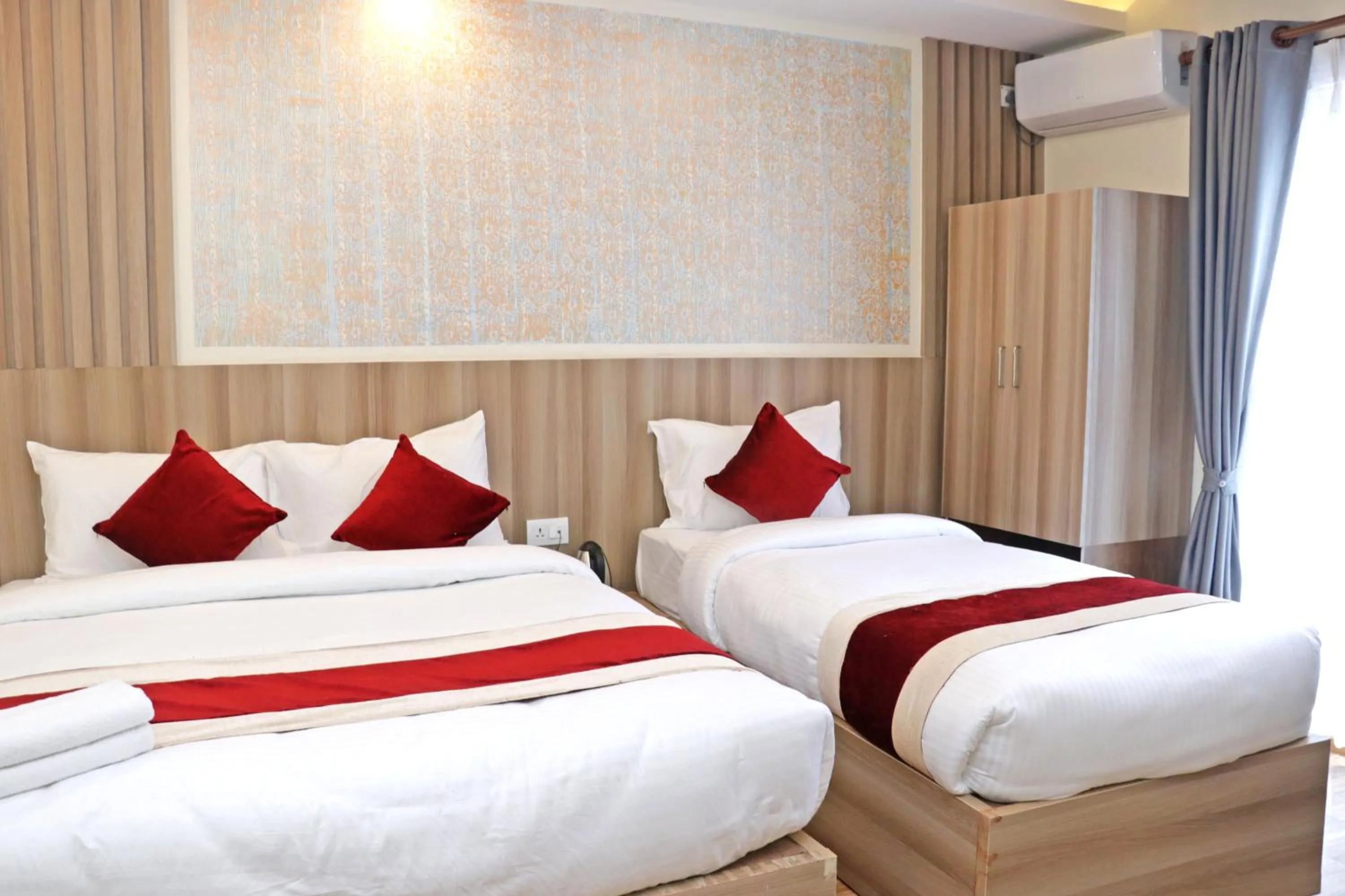 Bed in Hotel Royal Emperor