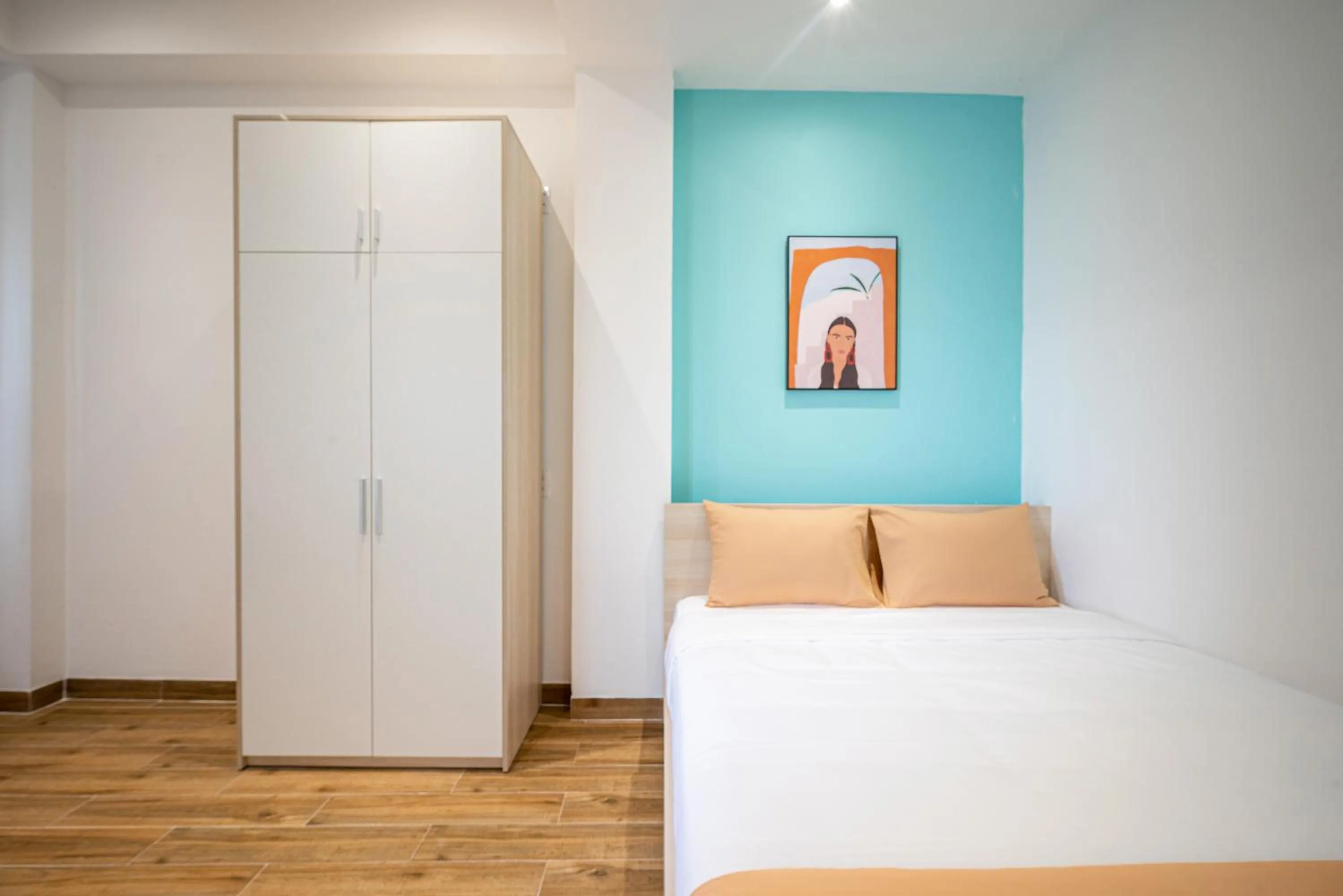 Bed in DreamHome - Sunset