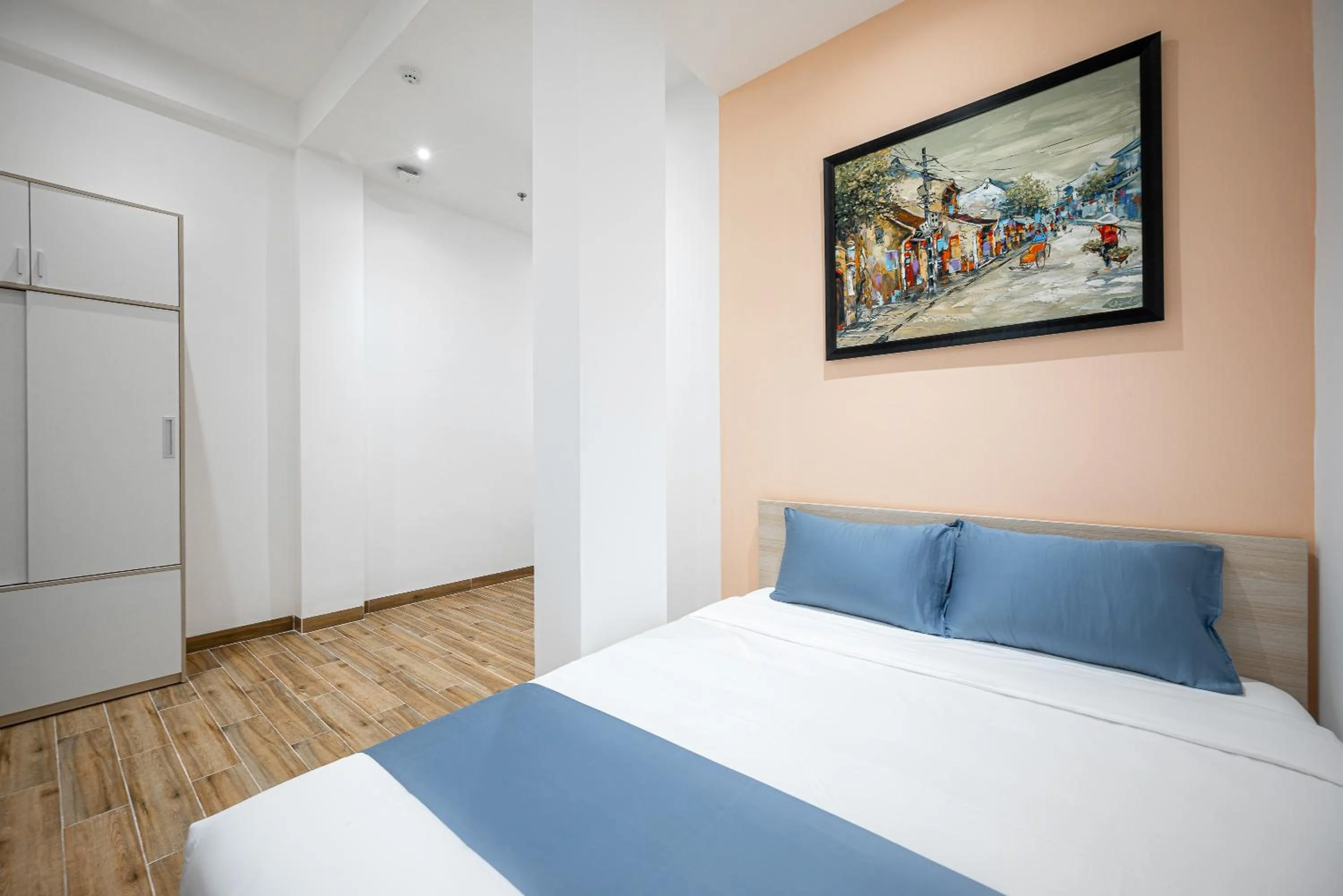 Bed in DreamHome - Sunset