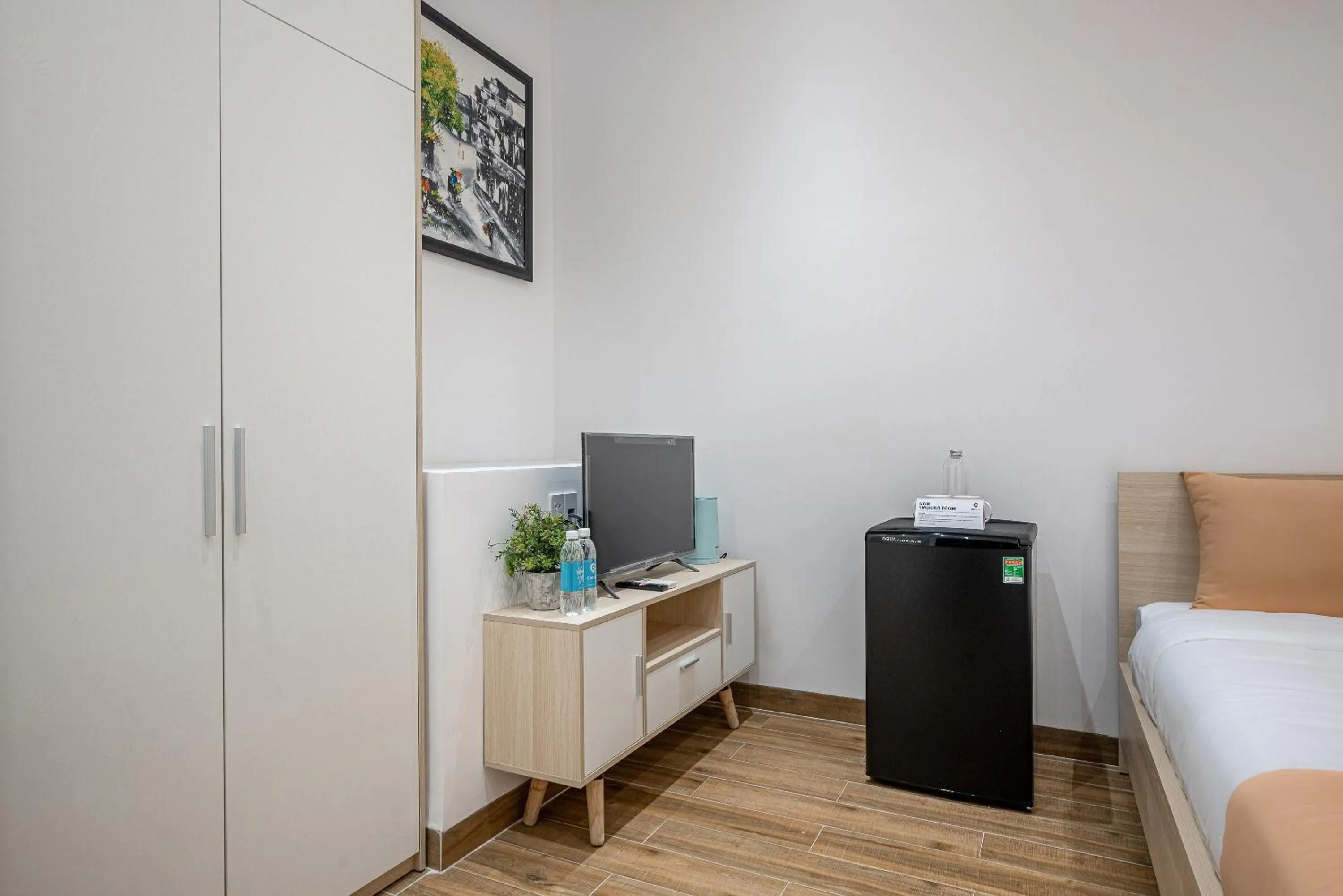 Bed in DreamHome - Sunset