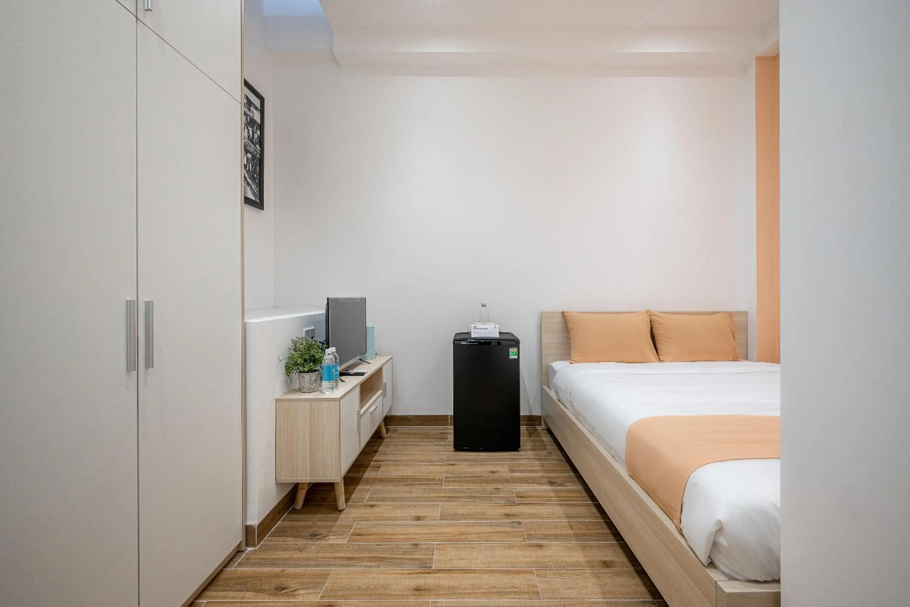 Bed in DreamHome - Sunset