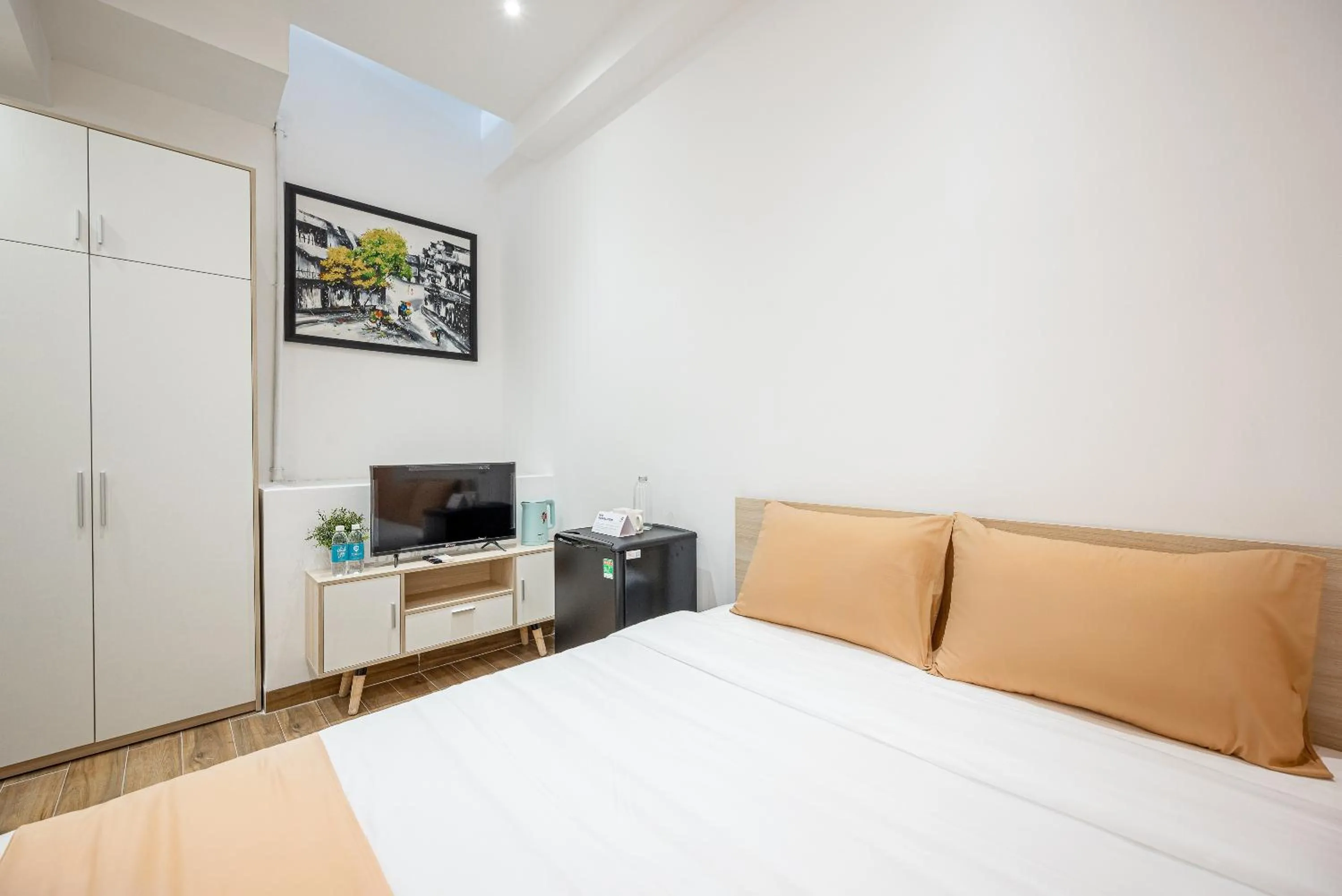 Bed in DreamHome - Sunset