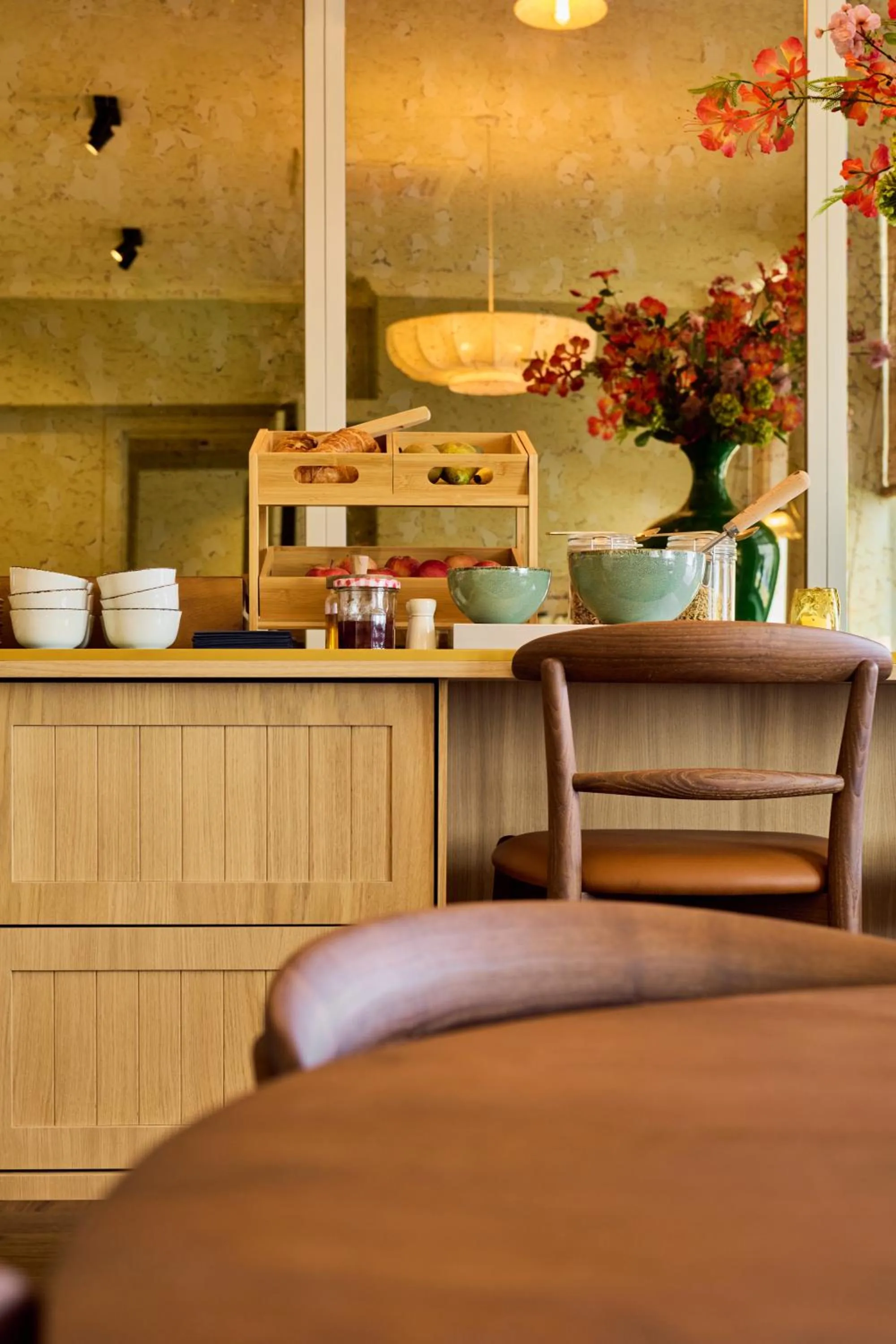 Breakfast in ARQ Paleis Hotel