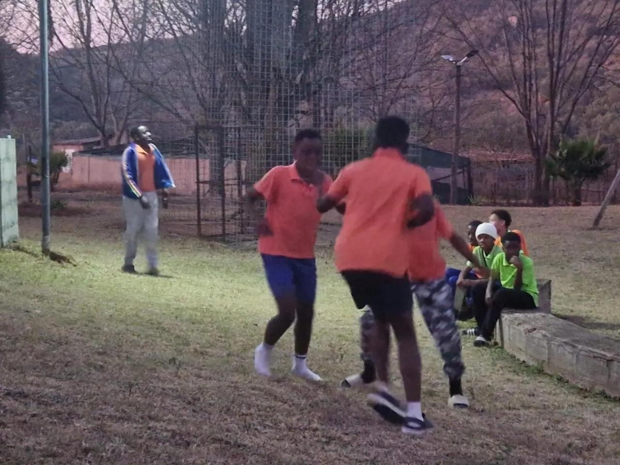 Emahlathini Guest Farm