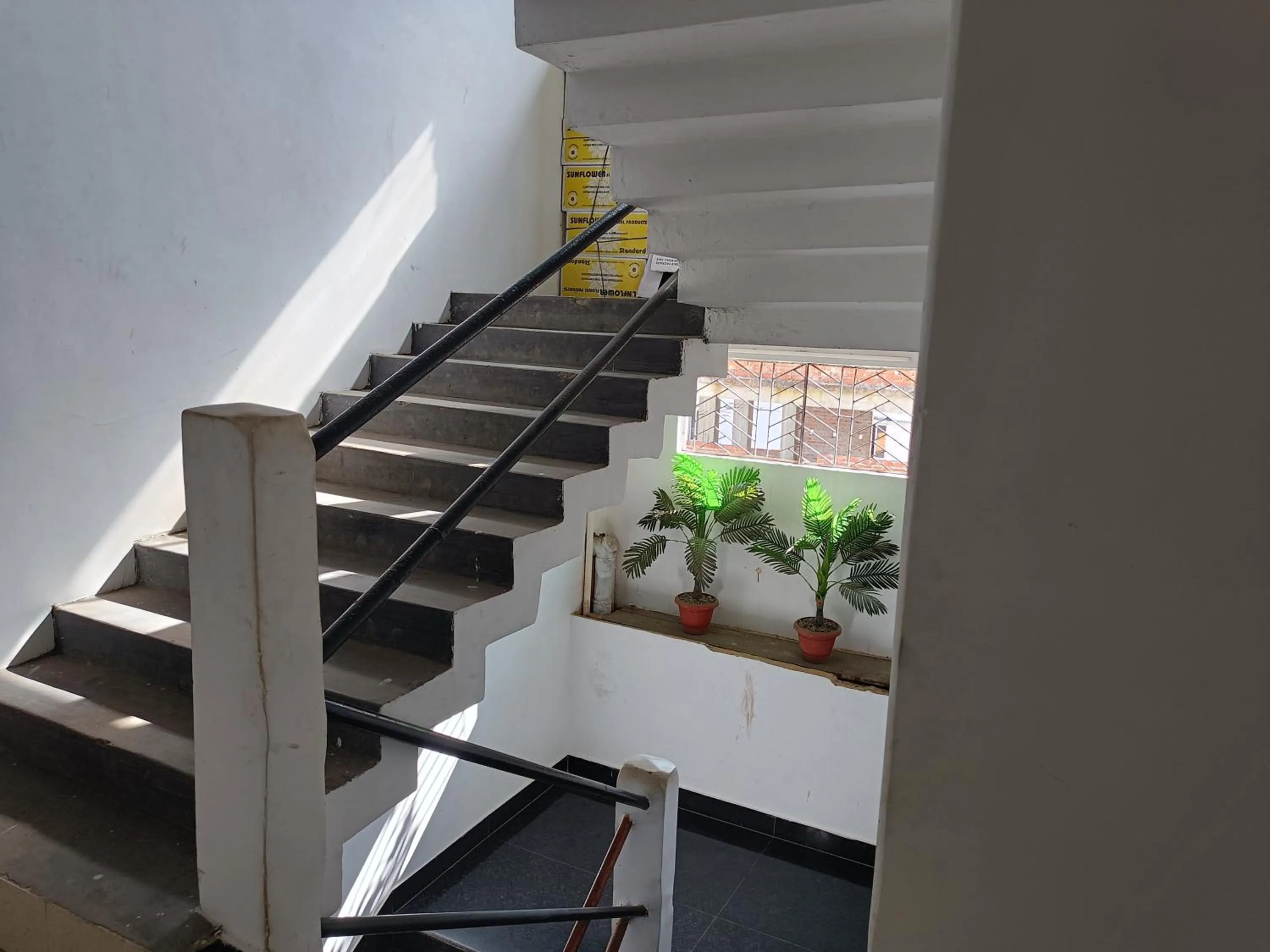 Lobby or reception in Kusum Hotel