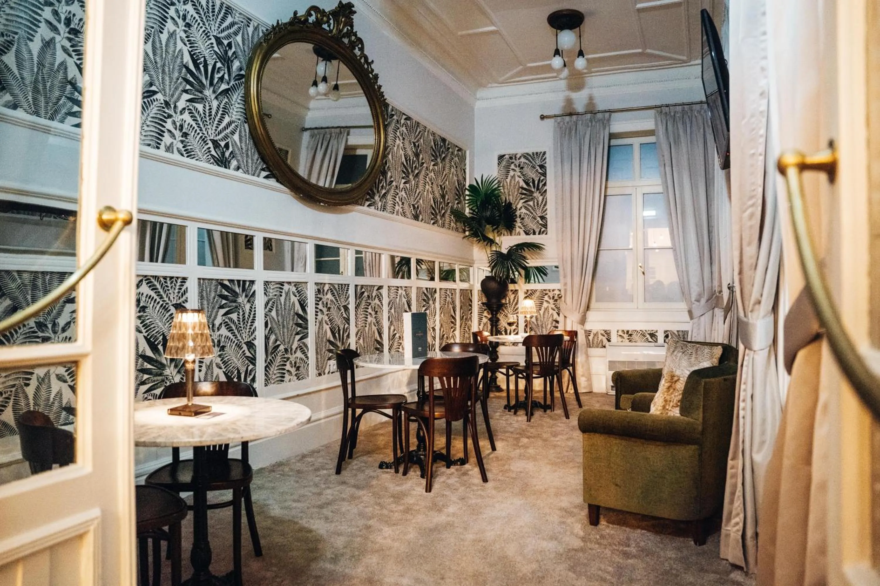 GRANDE HOTEL PARIS by STAY HOTELS