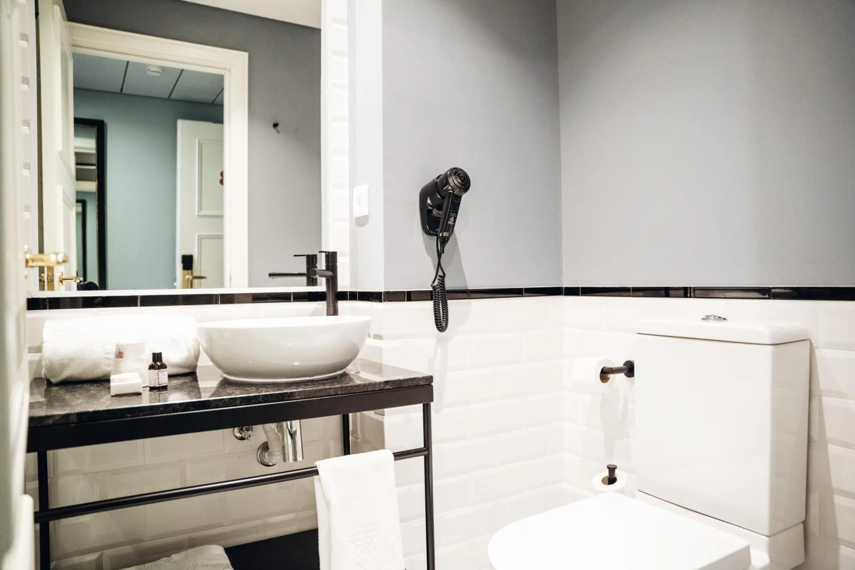 GRANDE HOTEL PARIS by STAY HOTELS