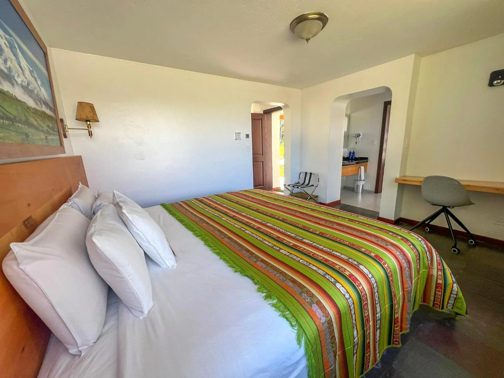 Bedroom, Bed in San Jose de Puembo Quito Airport, an Ascend Collection Hotel