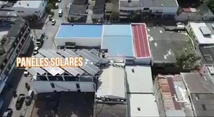 Property building in Hotel La Casa 1