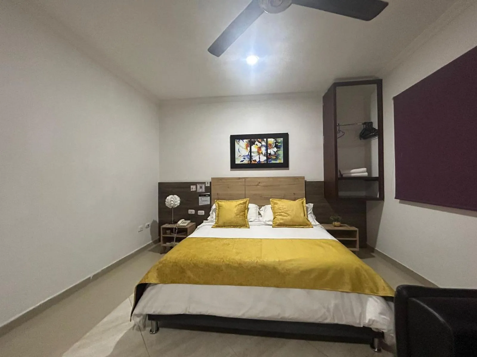 Bed in Hotel La Casa 1