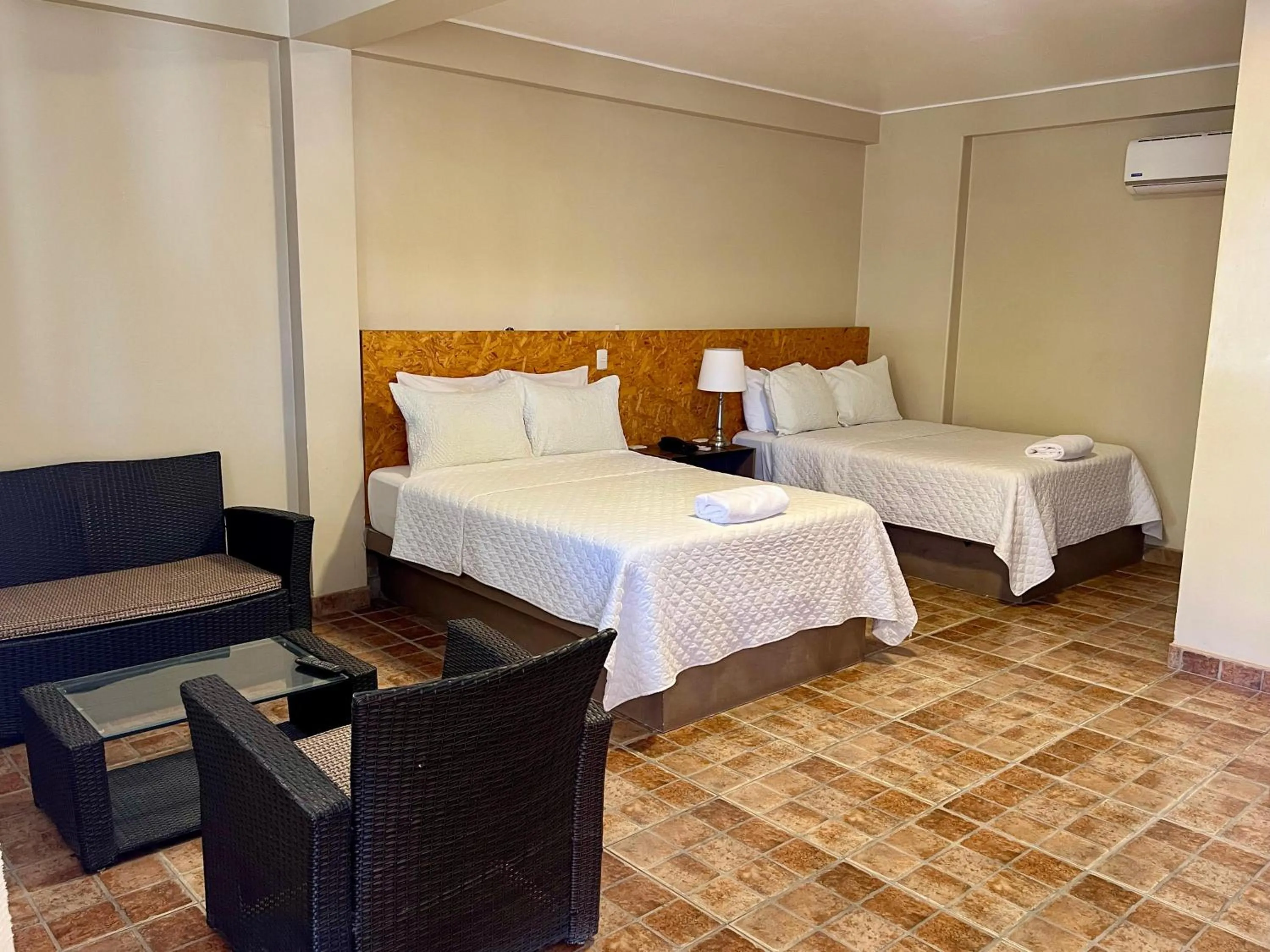 Bed in Hotel El Huacachinero- Hotel Familiar